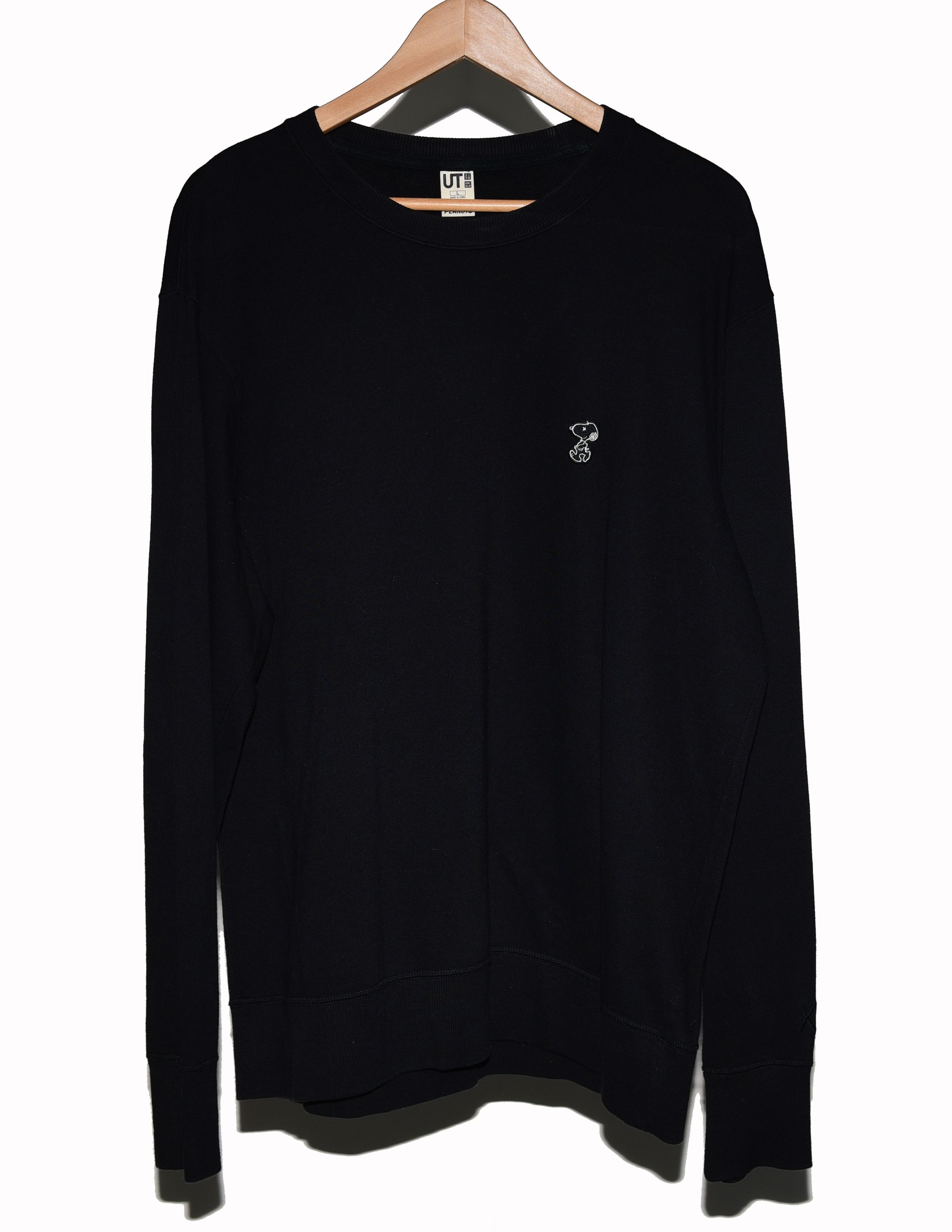 Kaws Kaws Snoopy Uniqlo Crewneck Size US L / EU 52-54 / 3 - 1 Thumbnail