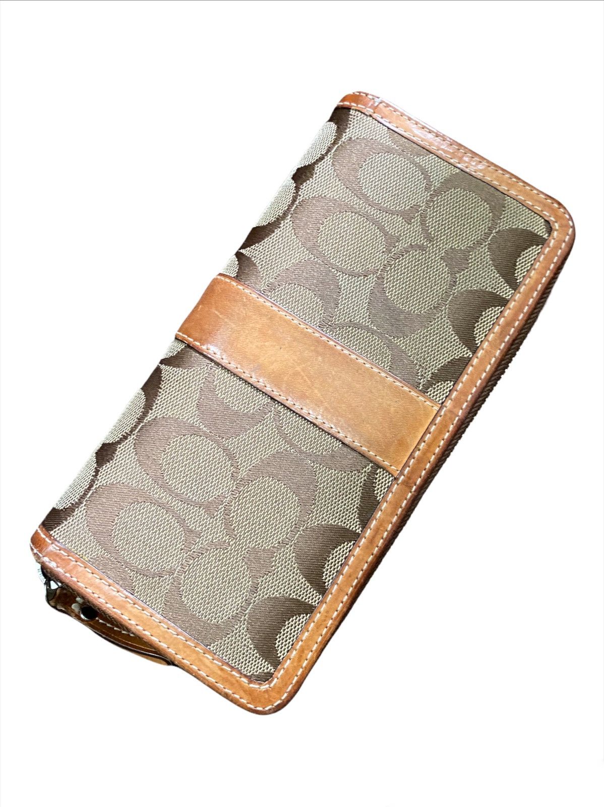 Coach × Grailed Authentic Coach Signature Wallet Size ONE SIZE - 1 Thumbnail