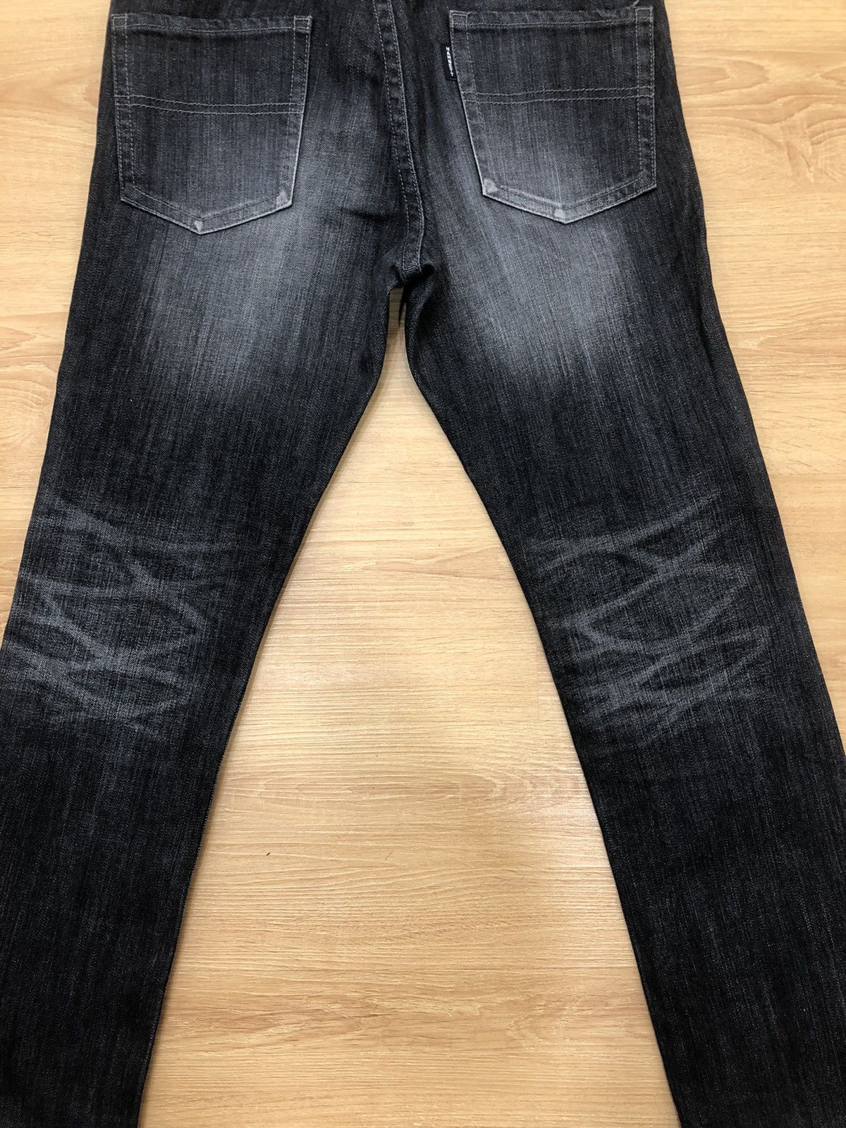 Katharine Hamnett London HAMNETT distressed denim jeans black Size US 31 - 10 Thumbnail