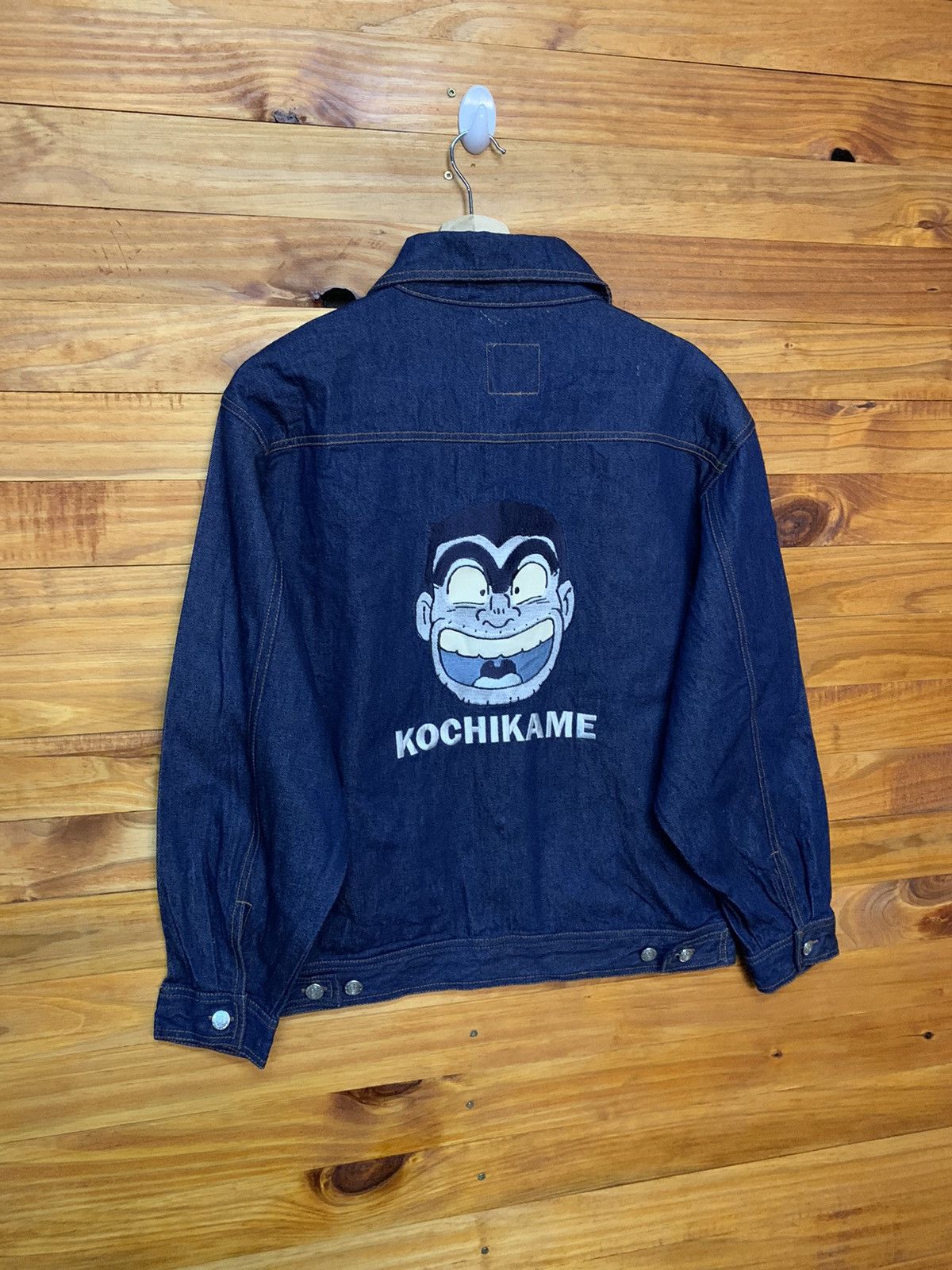 Japanese Brand Embroidered Kochikame Denim Trucker Jacket Size US L / EU 52-54 / 3 - 8 Thumbnail