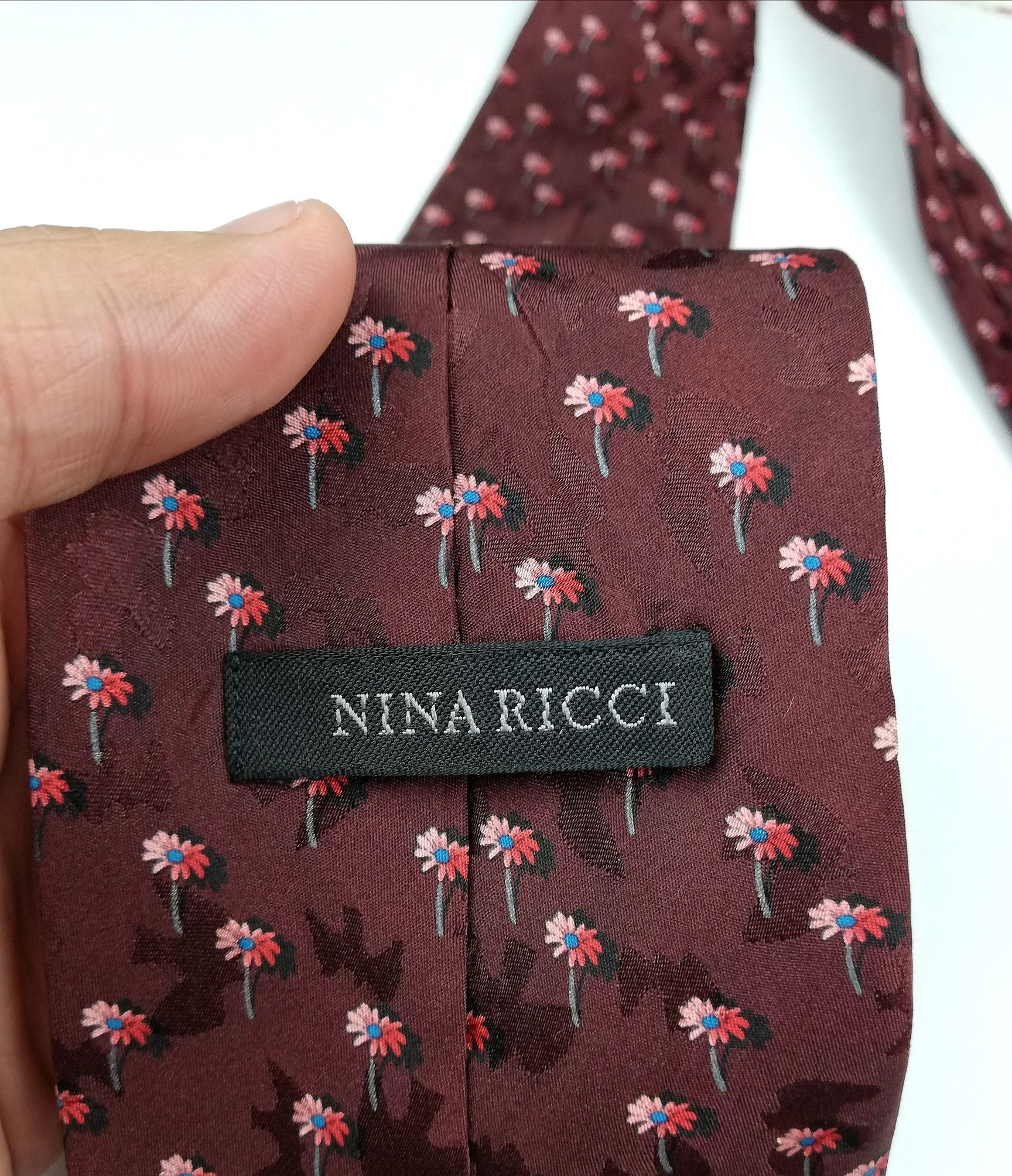 Nina Ricci Authentic Nina Ricci Paris Men's Silk Tie Floral Maroon Size ONE SIZE - 6 Thumbnail
