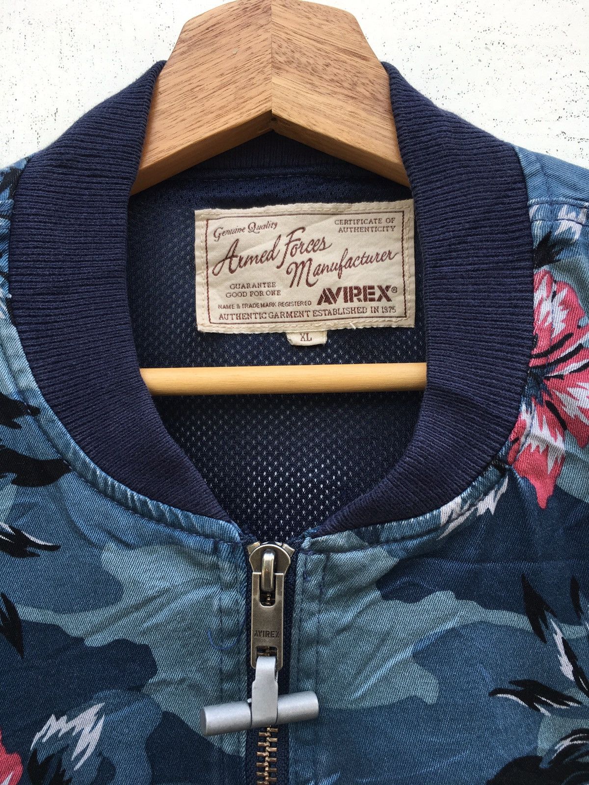 Avirex Rare Avirex Floral Hibiscus Jacket Size US L / EU 52-54 / 3 - 7 Thumbnail