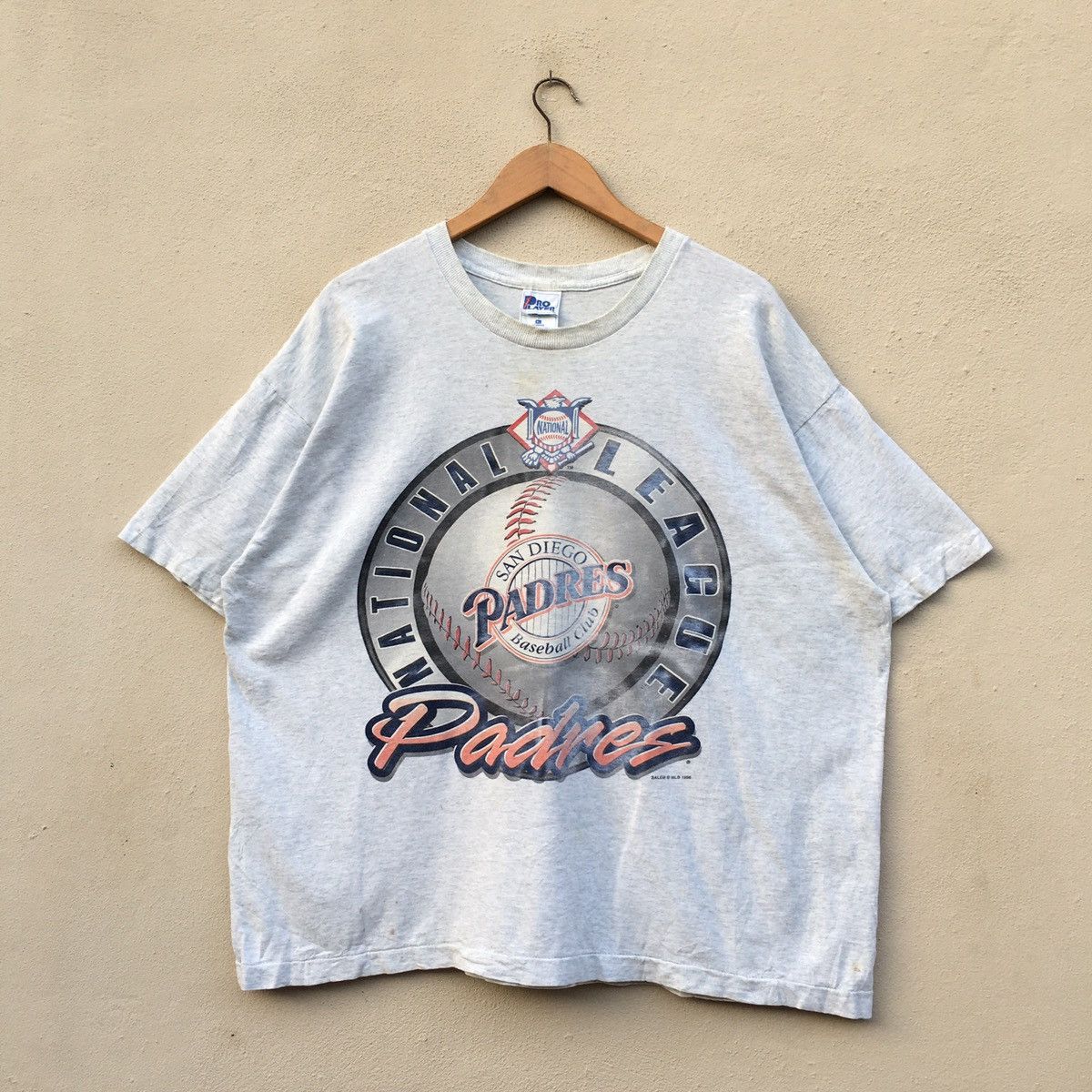 MLB × Vintage Vintage MLB NATIONAL LEAGUE PADRES BASEBALL CLUB T-shirt Size US XL / EU 56 / 4 - 1 Thumbnail