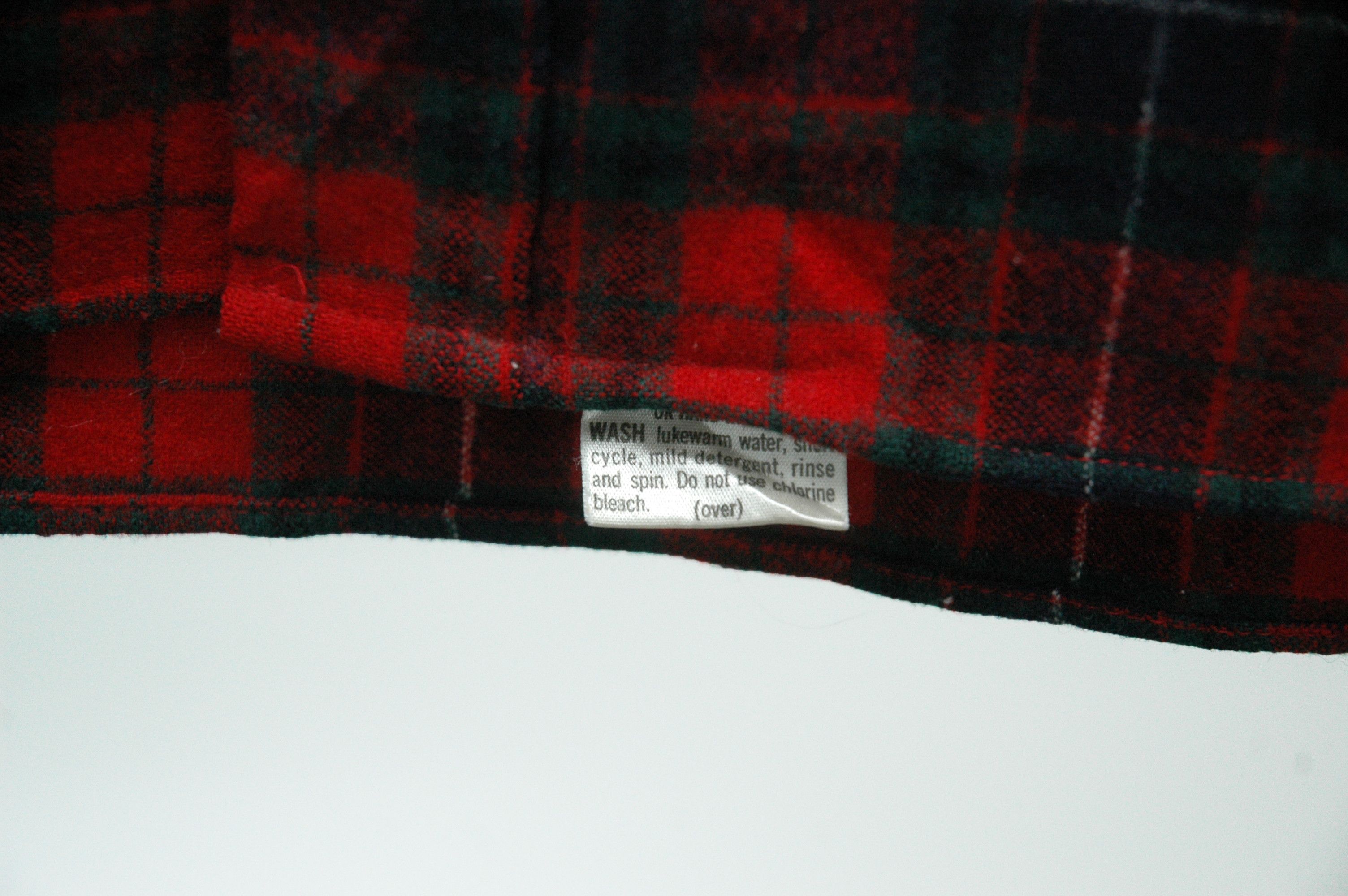 Pendleton Vintage 1960s PENDLETON Made in USA Checkered Wool Shirt Size US M / EU 48-50 / 2 - 8 Thumbnail