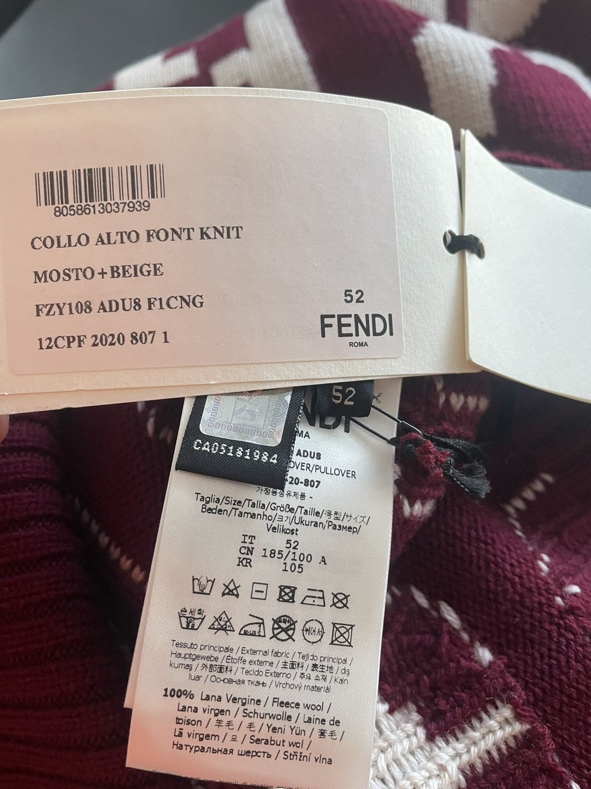 Fendi $2,500 Super Runway Virgin Wool Fendi Sweater Brand New Size US L / EU 52-54 / 3 - 11 Thumbnail