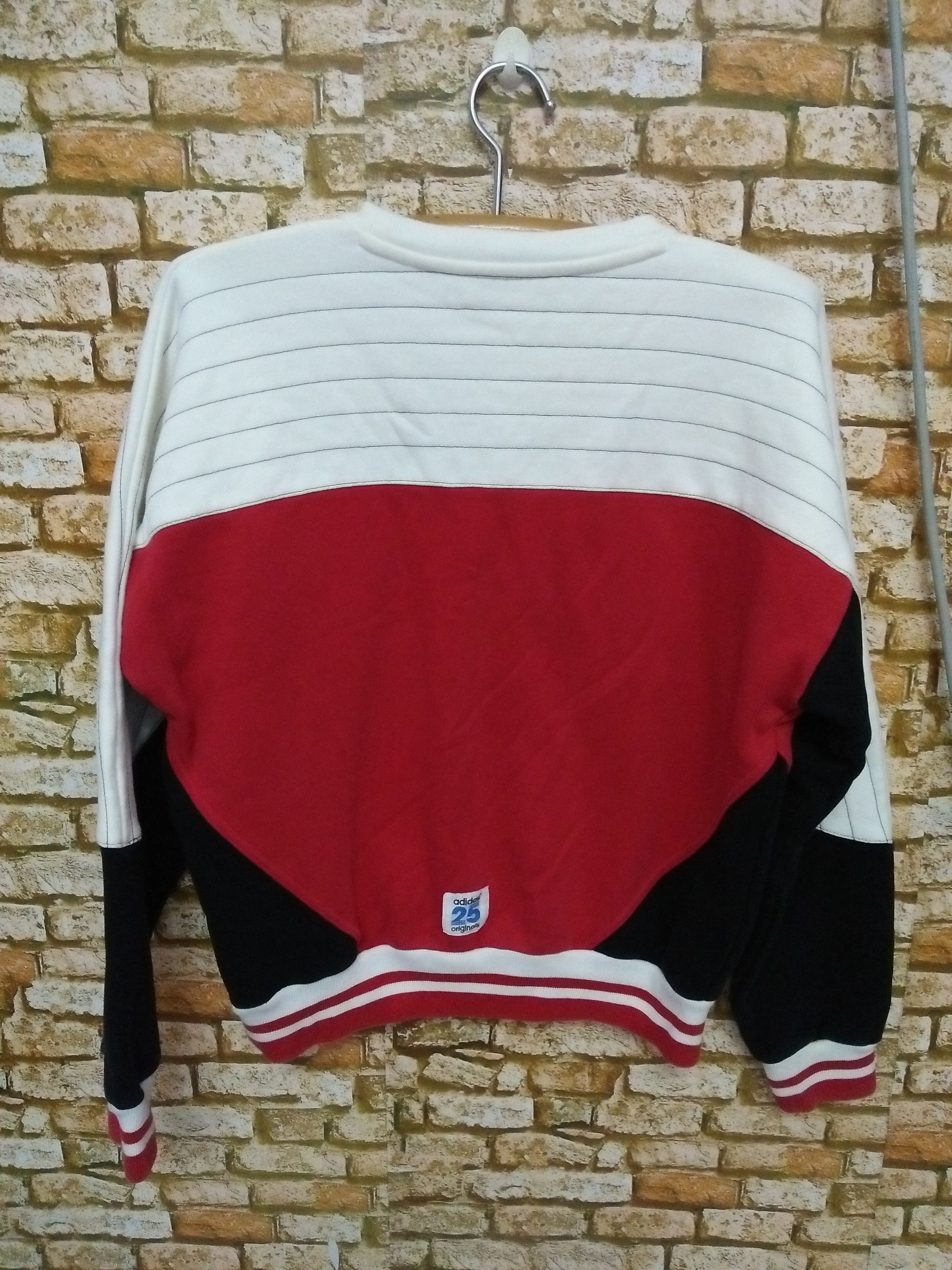 Adidas × Nigo ADIDAS x NIGO COLLABORATION SWEATSHIRT (B187) Size US M / EU 48-50 / 2 - 2 Thumbnail
