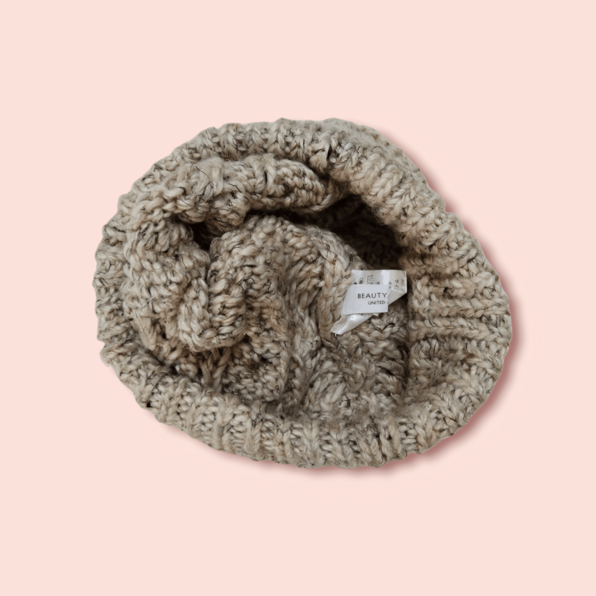 BEAUTY&YOUTH × United Arrows VINTAGE BEAUTY & YOUTH COLOURED CABLE KNITTED POM BEANIE Size ONE SIZE - 10 Thumbnail