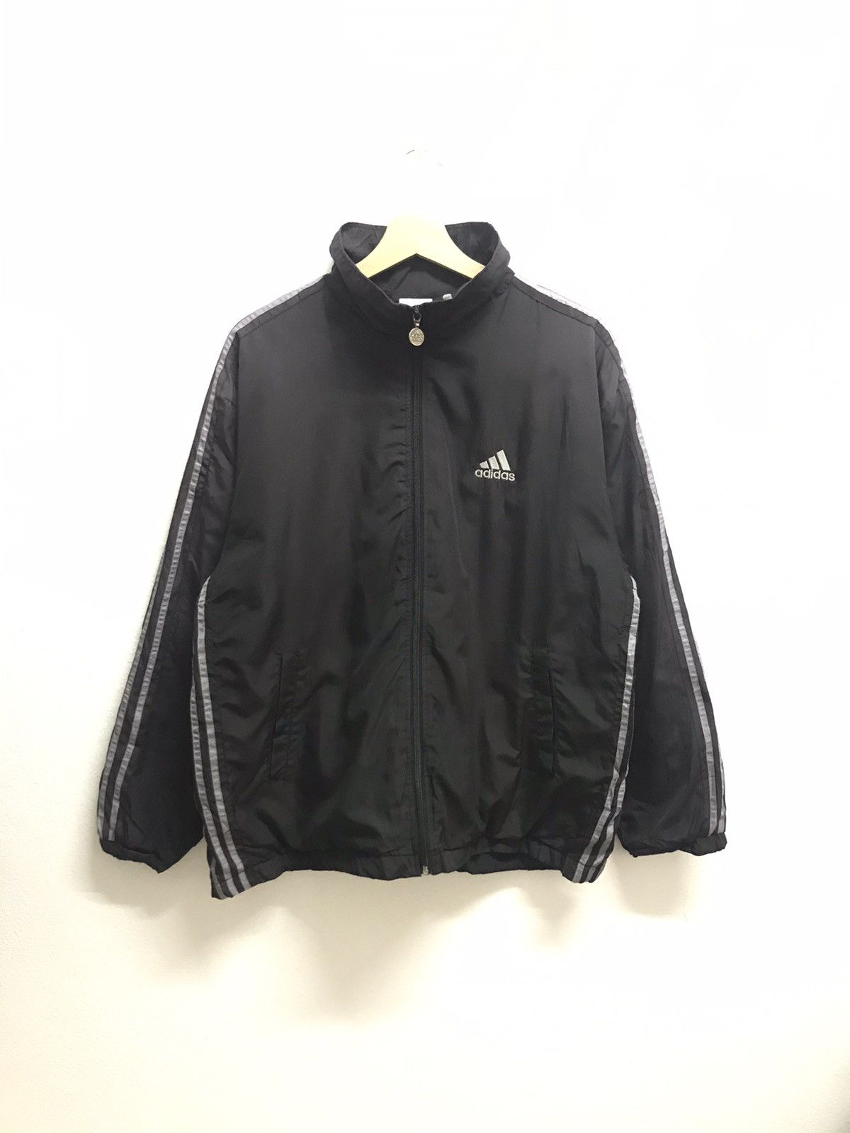 VINTAGE ADIDAS WINDBREAKER BIG LOGO