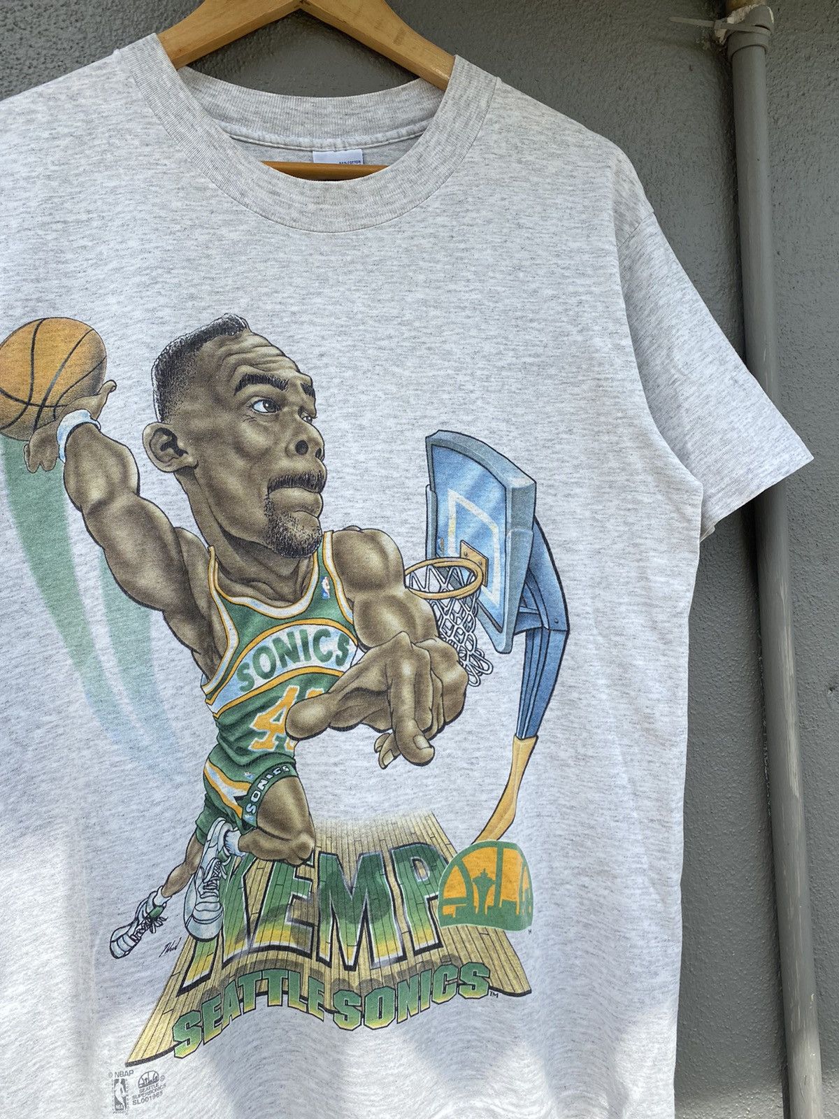 Vintage Vintage Shawn Kemp Seattle Supersonics Tee Shirt | Grailed