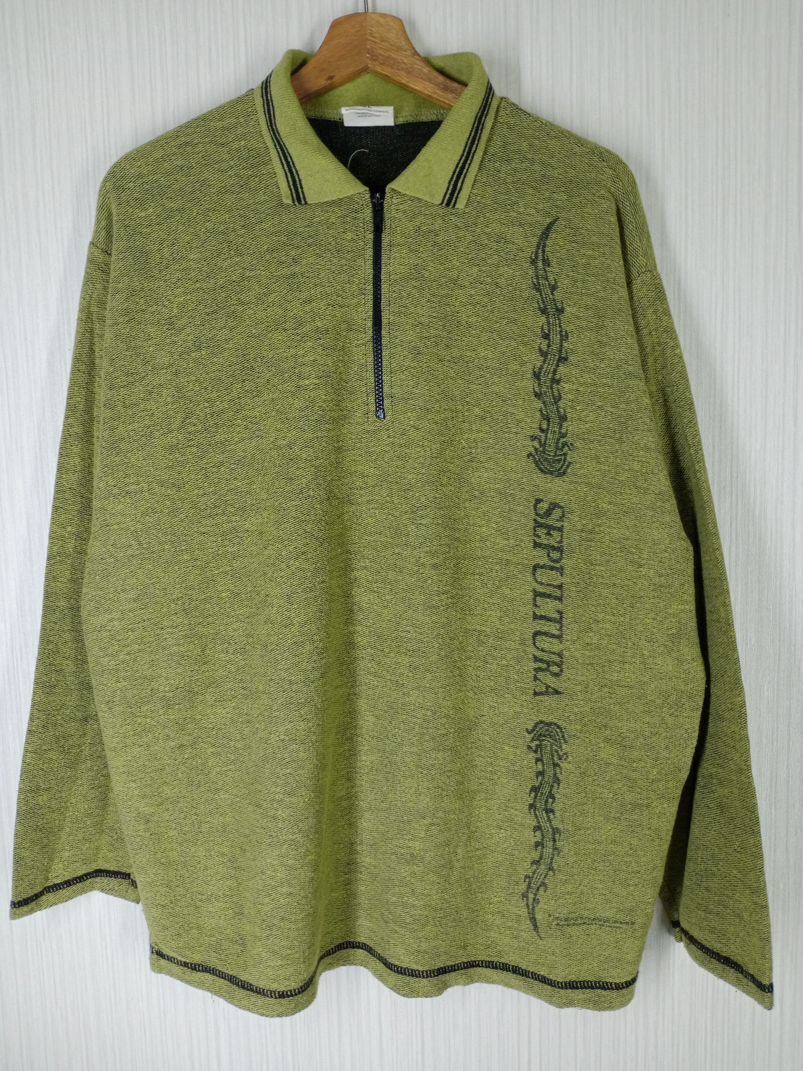 Band Tees Vintage 90s SEPULTURA Blue Grape Merchandise Tee Size US XL / EU 56 / 4 - 1 Thumbnail