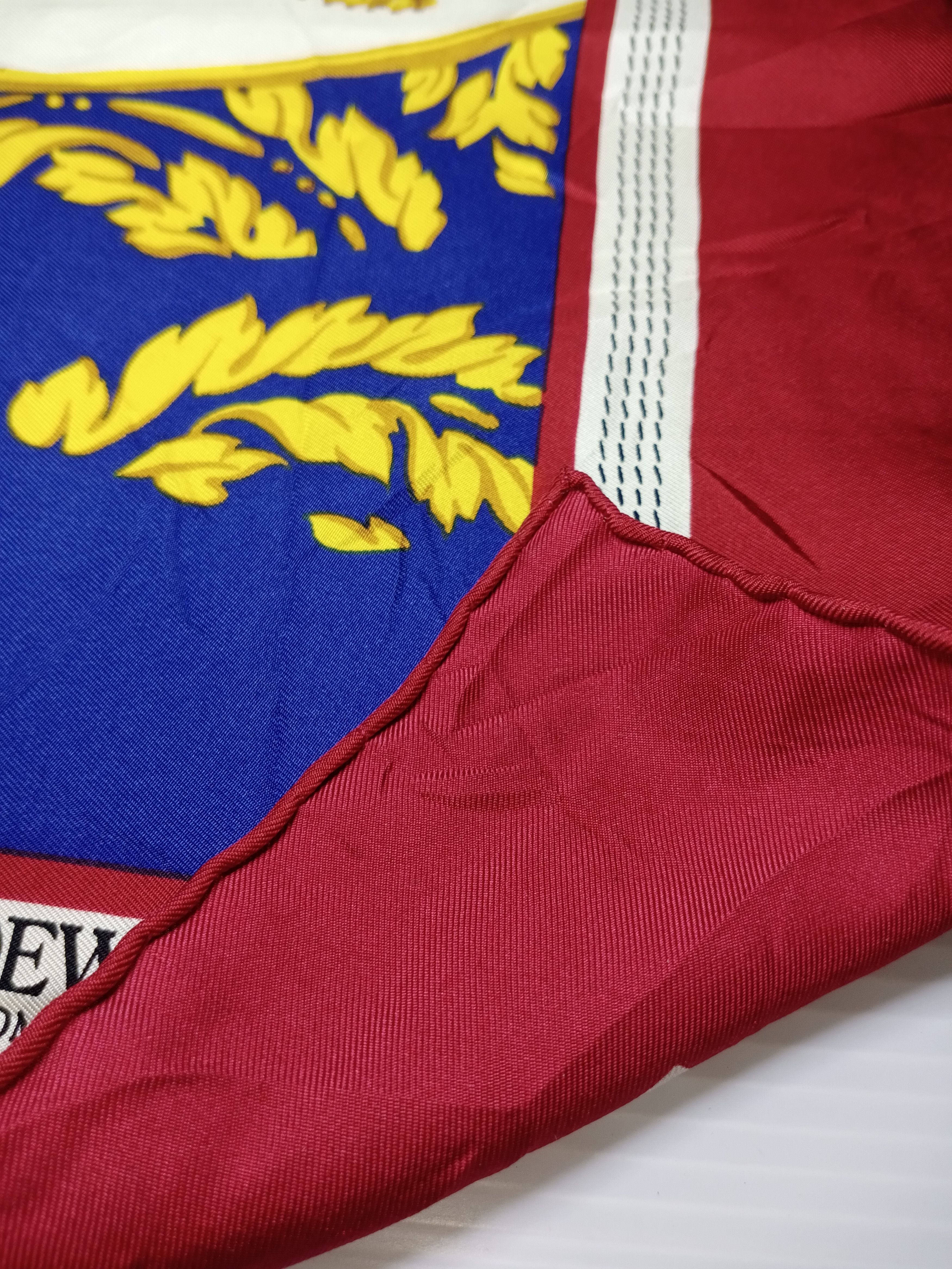 Loewe Silk Big Scarf LOEWE Nice Design Size ONE SIZE - 3 Thumbnail