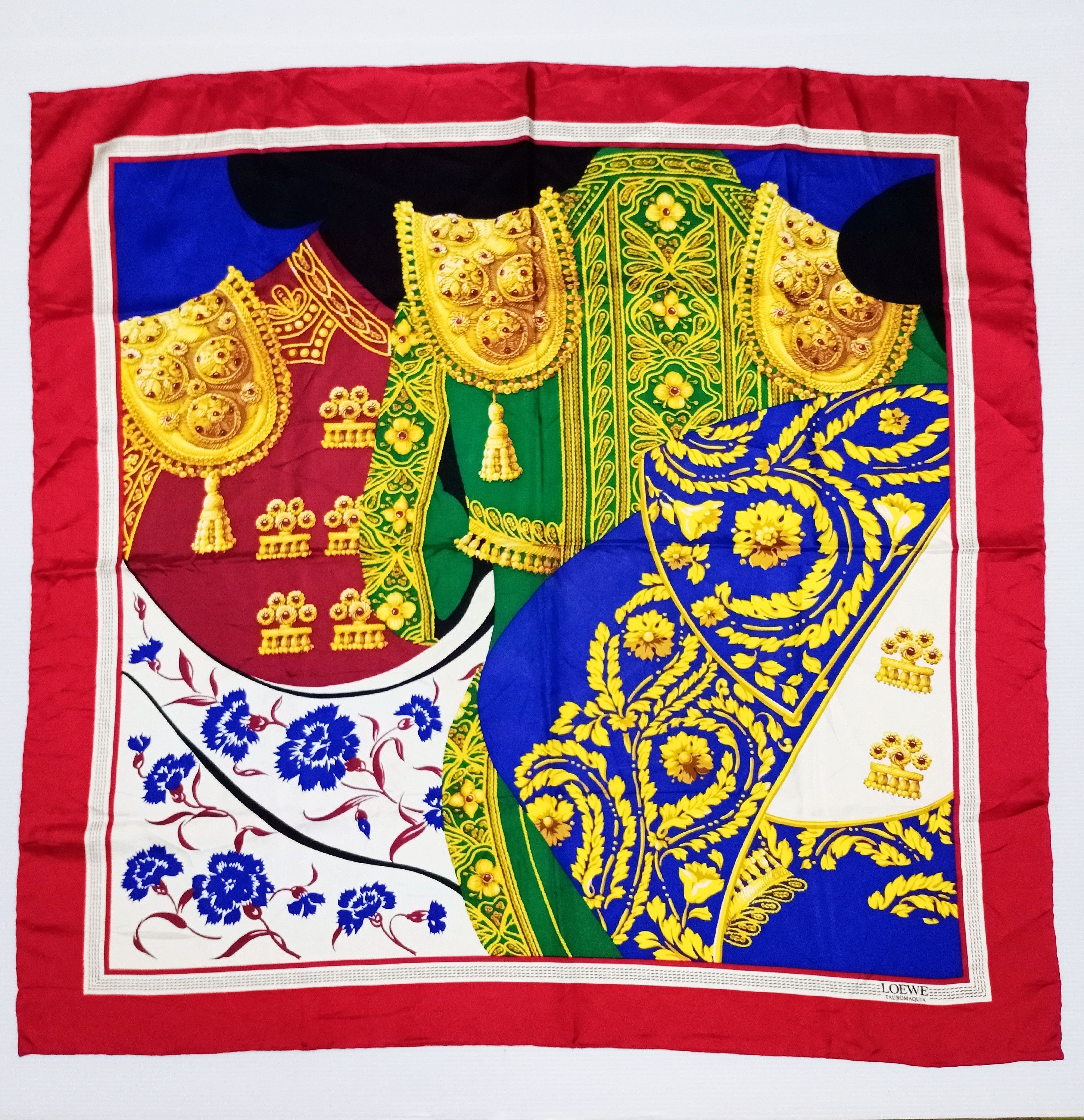 Loewe Silk Big Scarf LOEWE Nice Design Size ONE SIZE - 1 Thumbnail