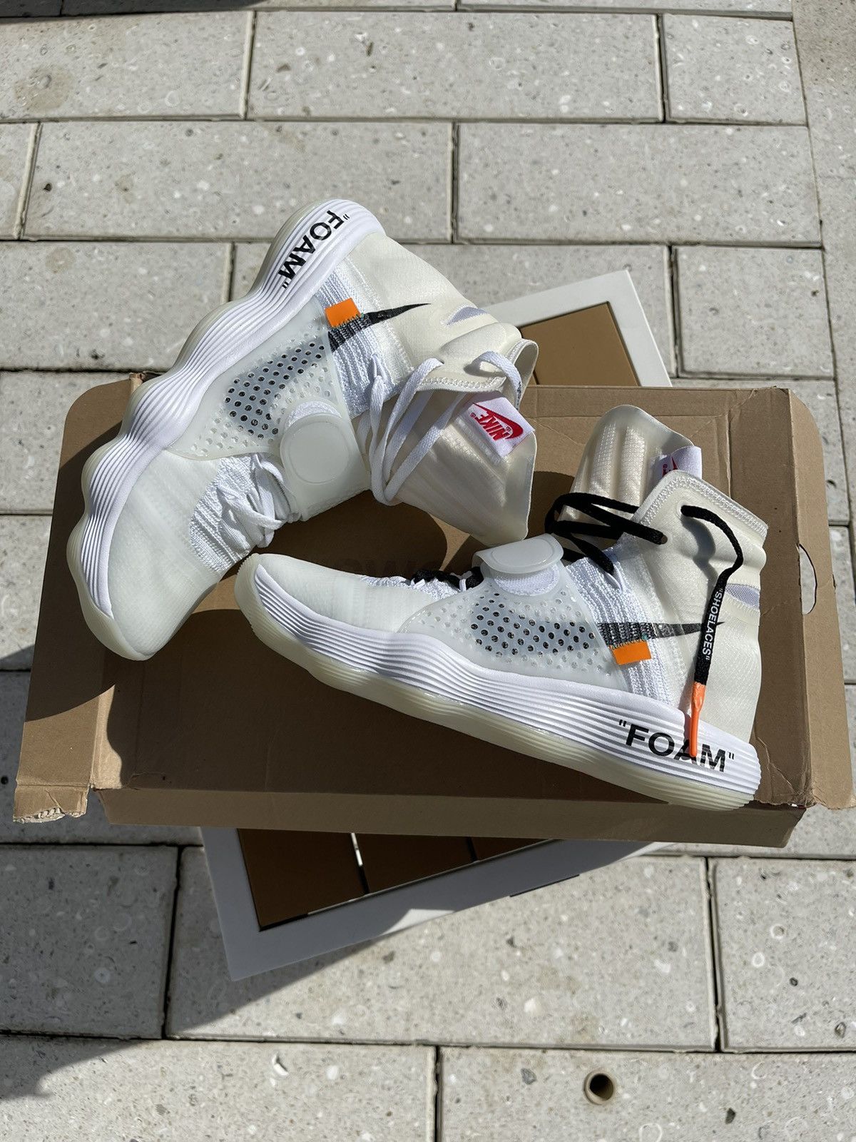 Nike react hyperdunk 2017 off white price best sale