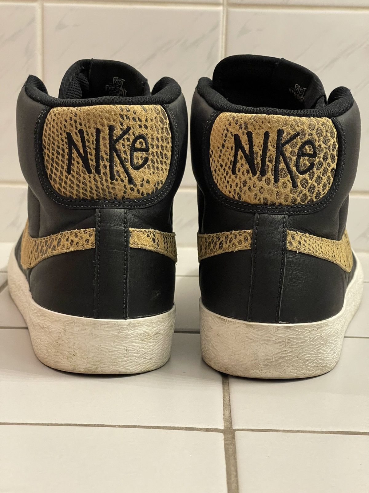 stussy all court mid