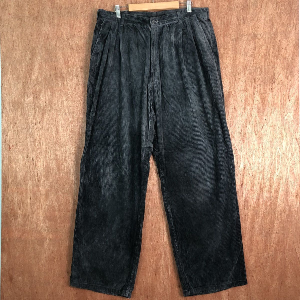 image of Vintage Japan Black Conduroy Vintahe Denim Pants C198, Men's (Size 34)