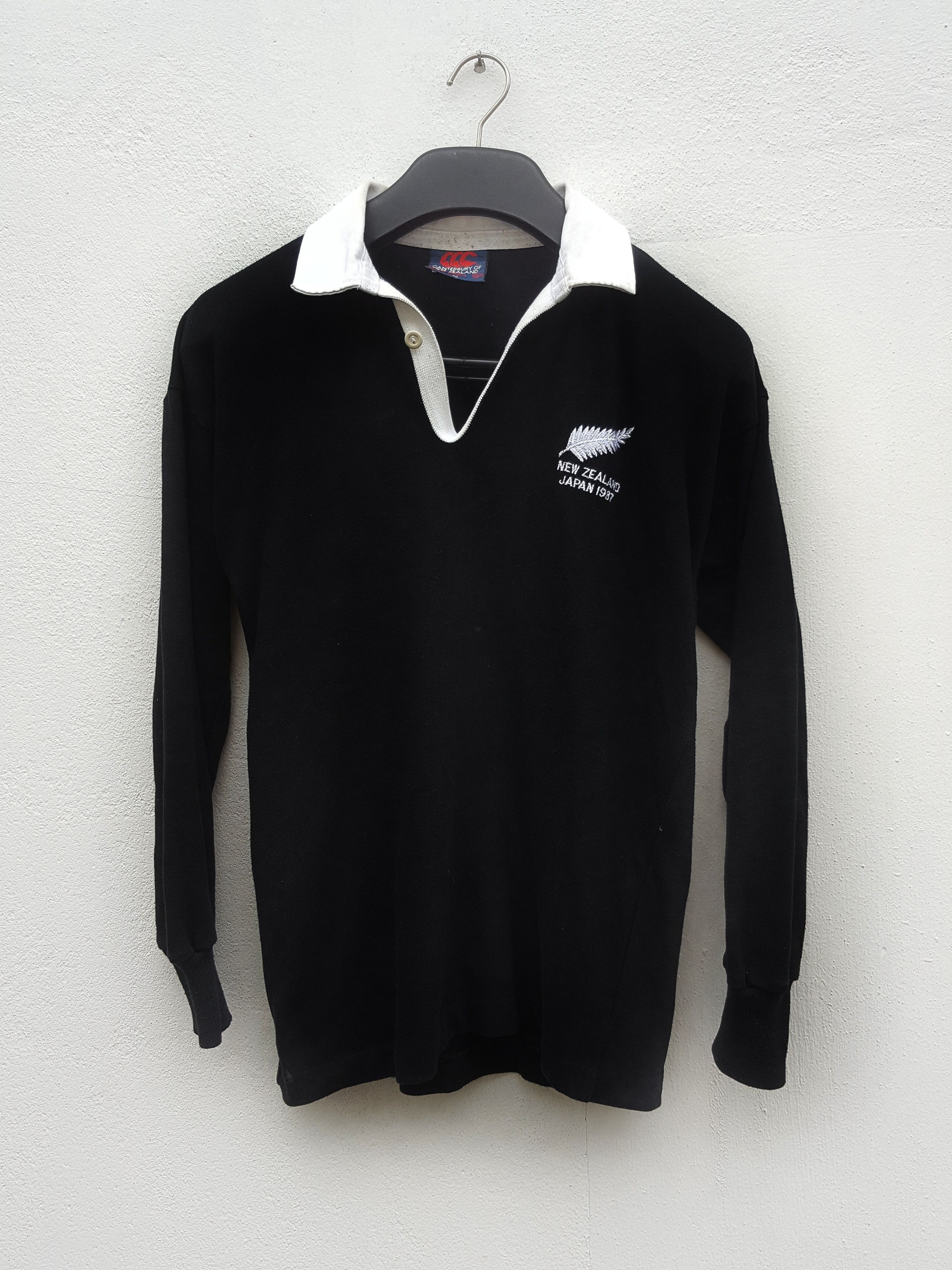 Canterbury Of New Zealand Vintage 80's CANTERBURY ALL BLACKS Canterbury Of New Zealand Vintage 80's CANTERBURY ALL BLACKS