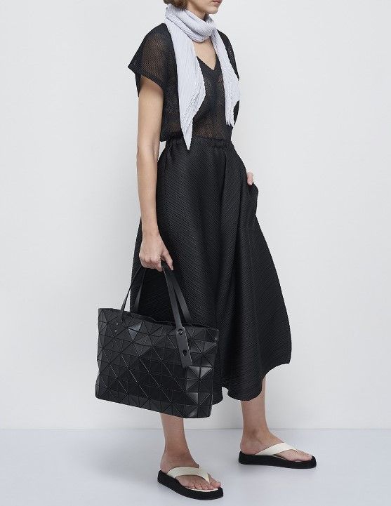 ROCK MATTE – ISSEY MIYAKE ONLINE STORE