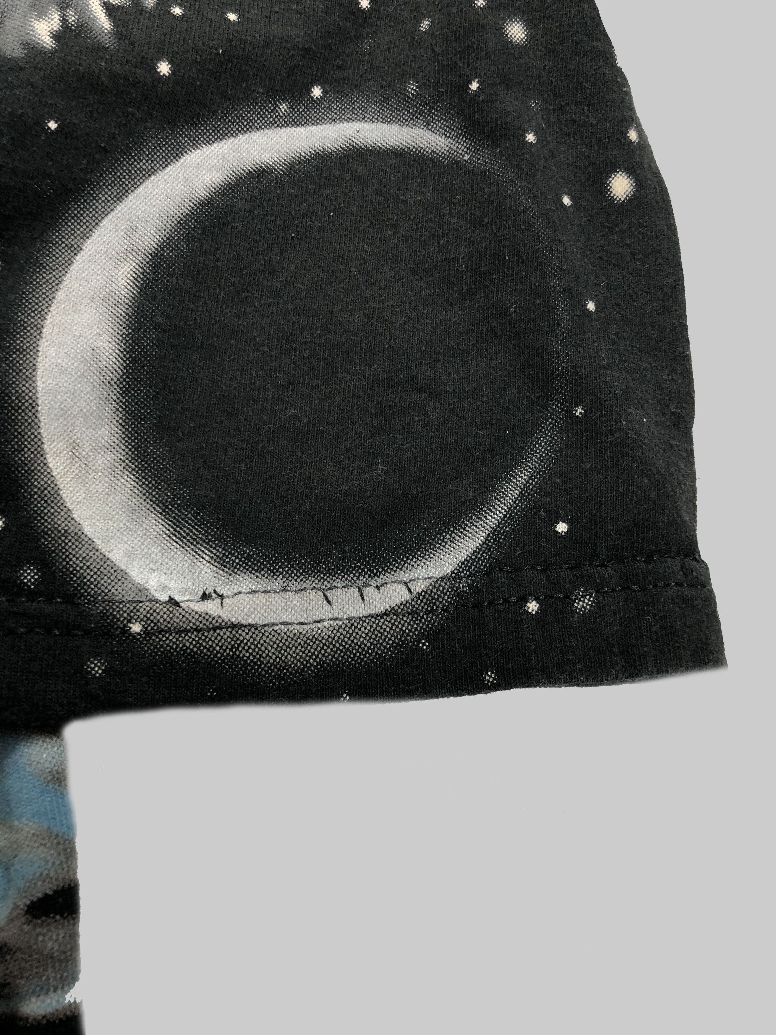 Liquid Blue Vintage 1995 Liquid Blue Wolf Travis Scott All Over Print Size US XL / EU 56 / 4 - 10 Thumbnail
