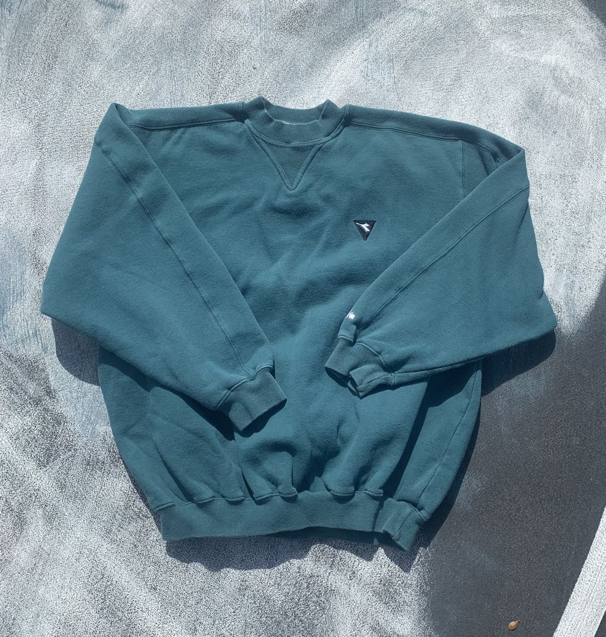 Diadora × Vintage Vintage Diadora Italian Soccer Thick Crewneck Sweatshirt Size US L / EU 52-54 / 3 - 1 Thumbnail