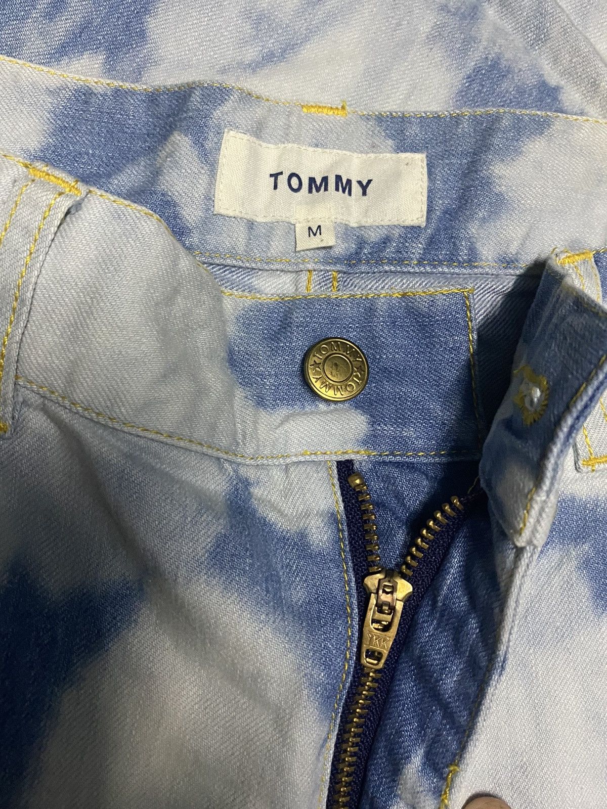 Tommy Hilfiger Tommy Hilfinger Acid Wash Jeans Size US 33 - 11 Thumbnail