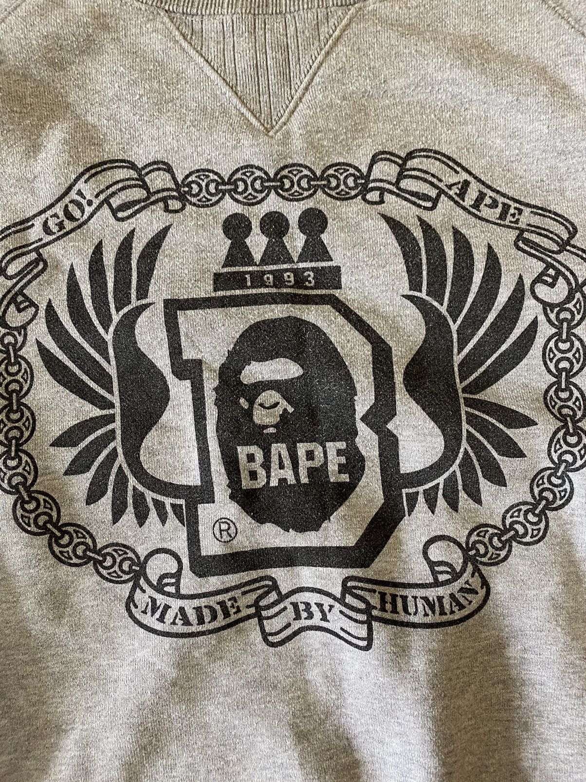 Bape 2009 Bape iconic logo sweetshirt Size US M / EU 48-50 / 2 - 4 Thumbnail