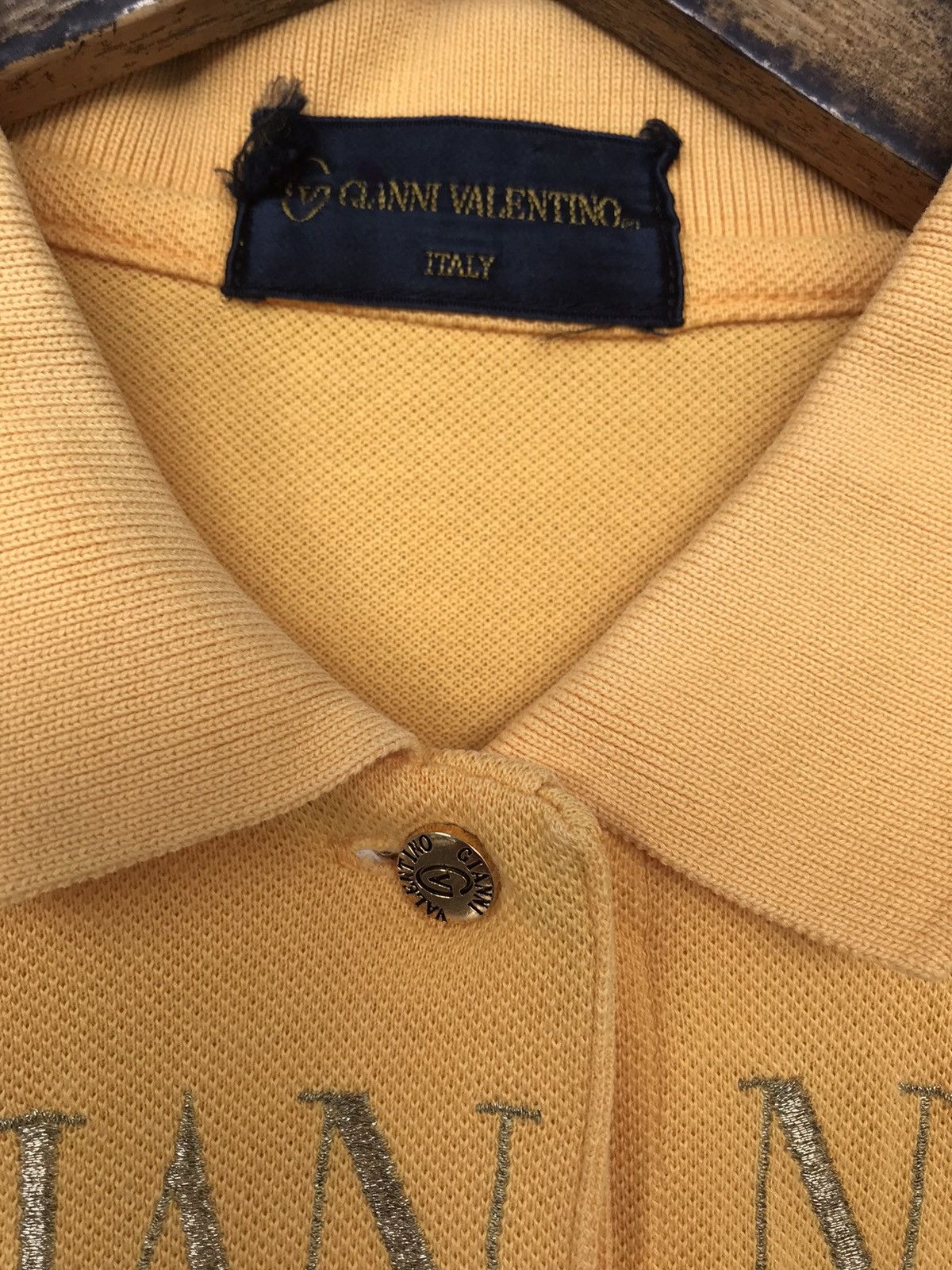 Gianni Valentino 💥Vintage Gianni Valentino Spellout Shirt Size US S / EU 44-46 / 1 - 6 Thumbnail