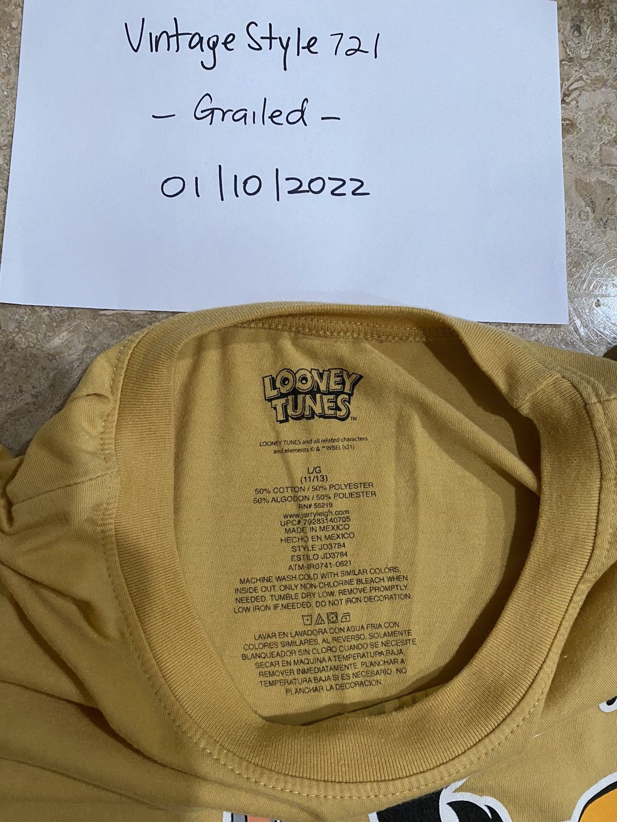 Vintage Looney Tunes “That’s all folks” Size US L / EU 52-54 / 3 - 3 Thumbnail