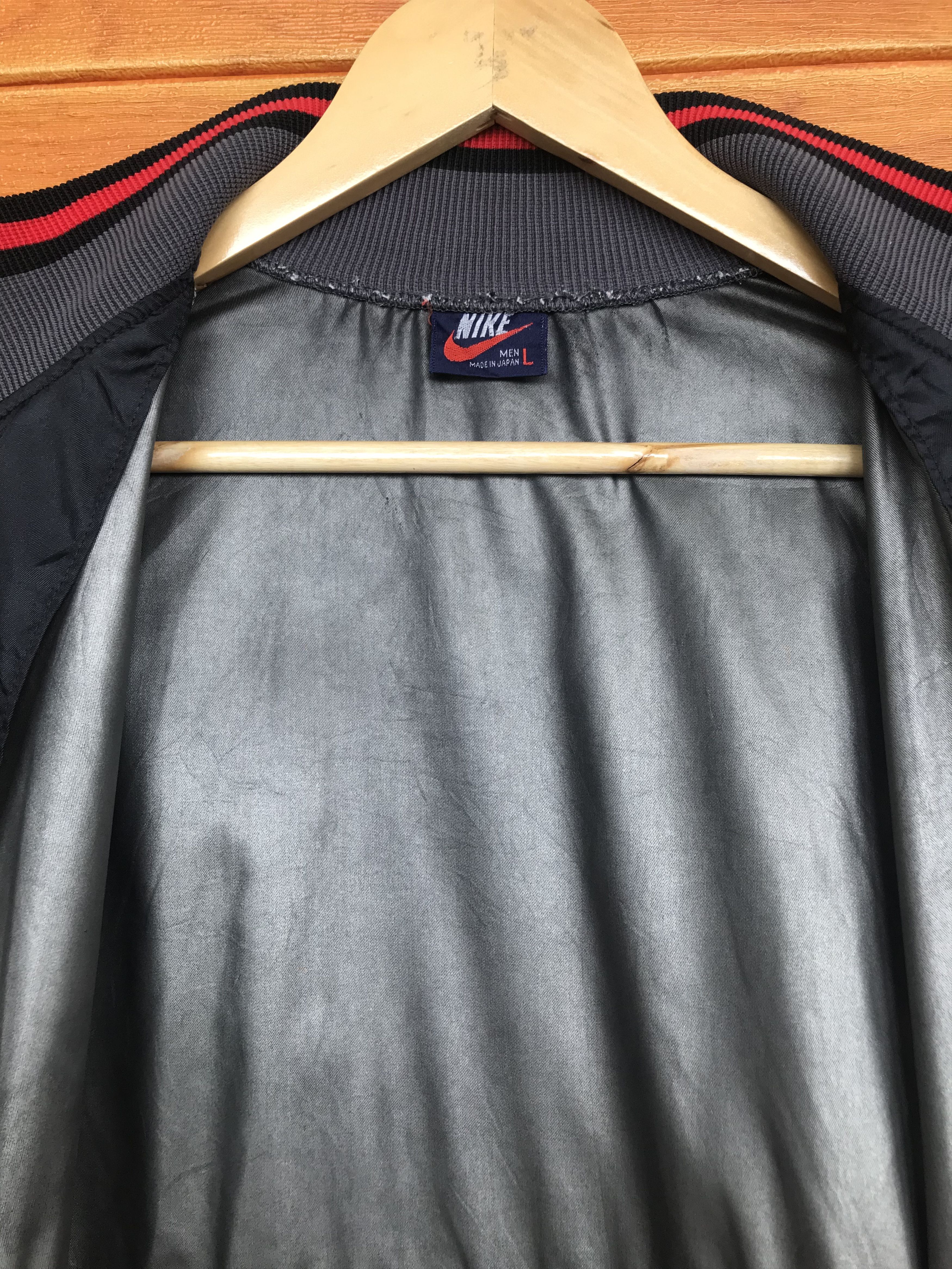 Nike Vintage 90s NIKE Light Jacket Size US L / EU 52-54 / 3 - 11 Thumbnail