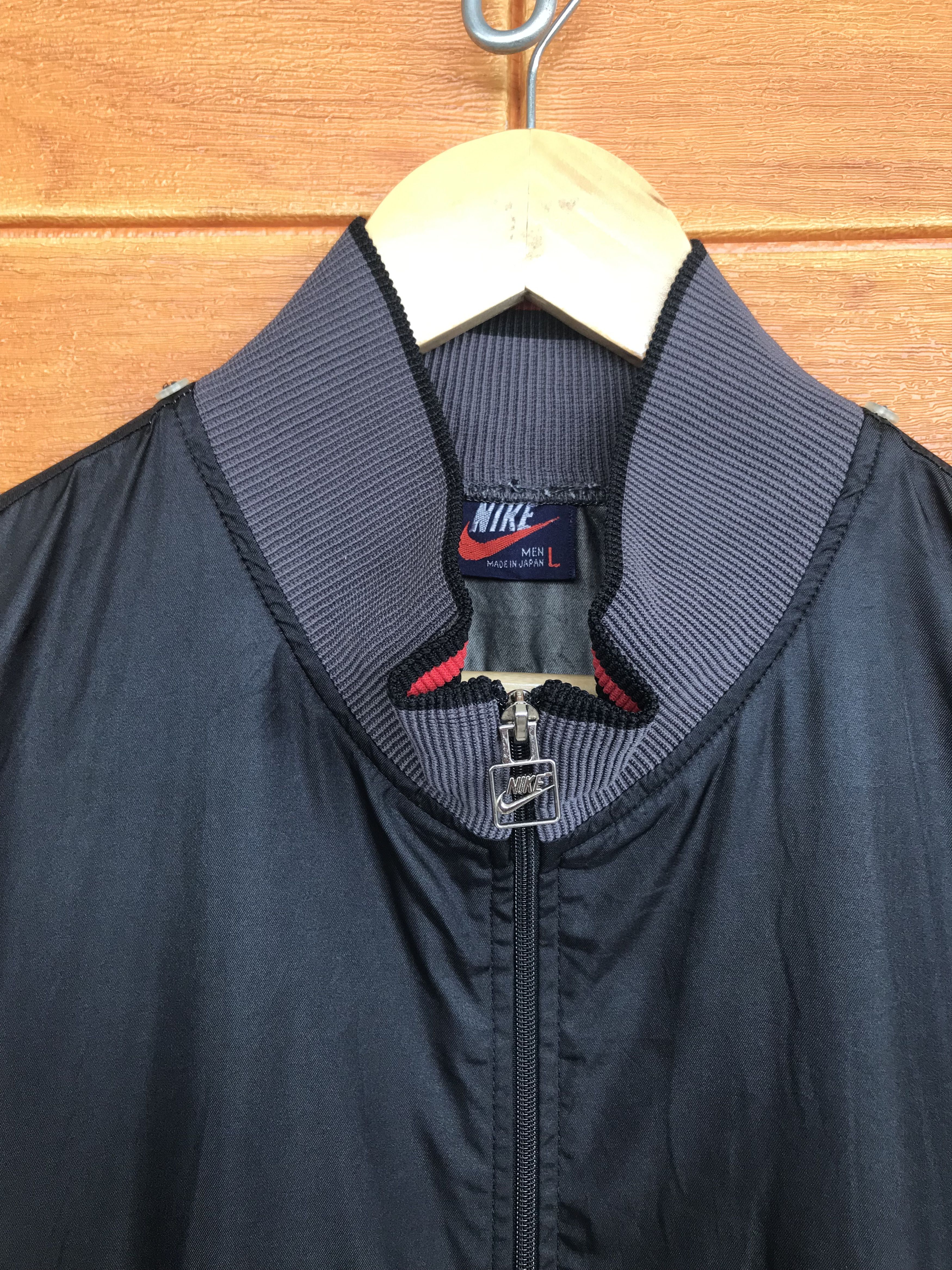 Nike Vintage 90s NIKE Light Jacket Size US L / EU 52-54 / 3 - 2 Thumbnail