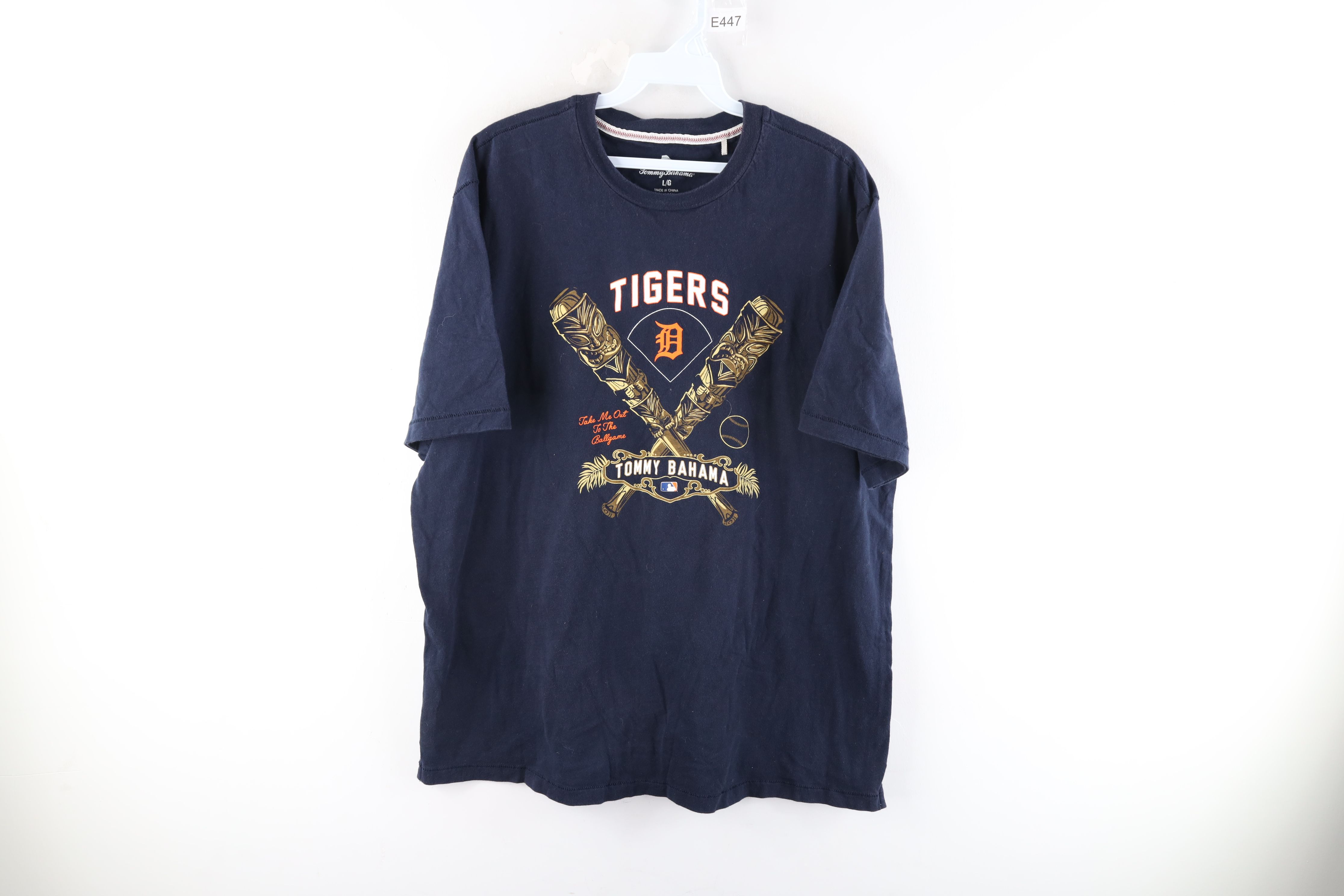 Vintage Tommy Bahama Detroit Tigers Baseball Short Sleeve T-Shirt