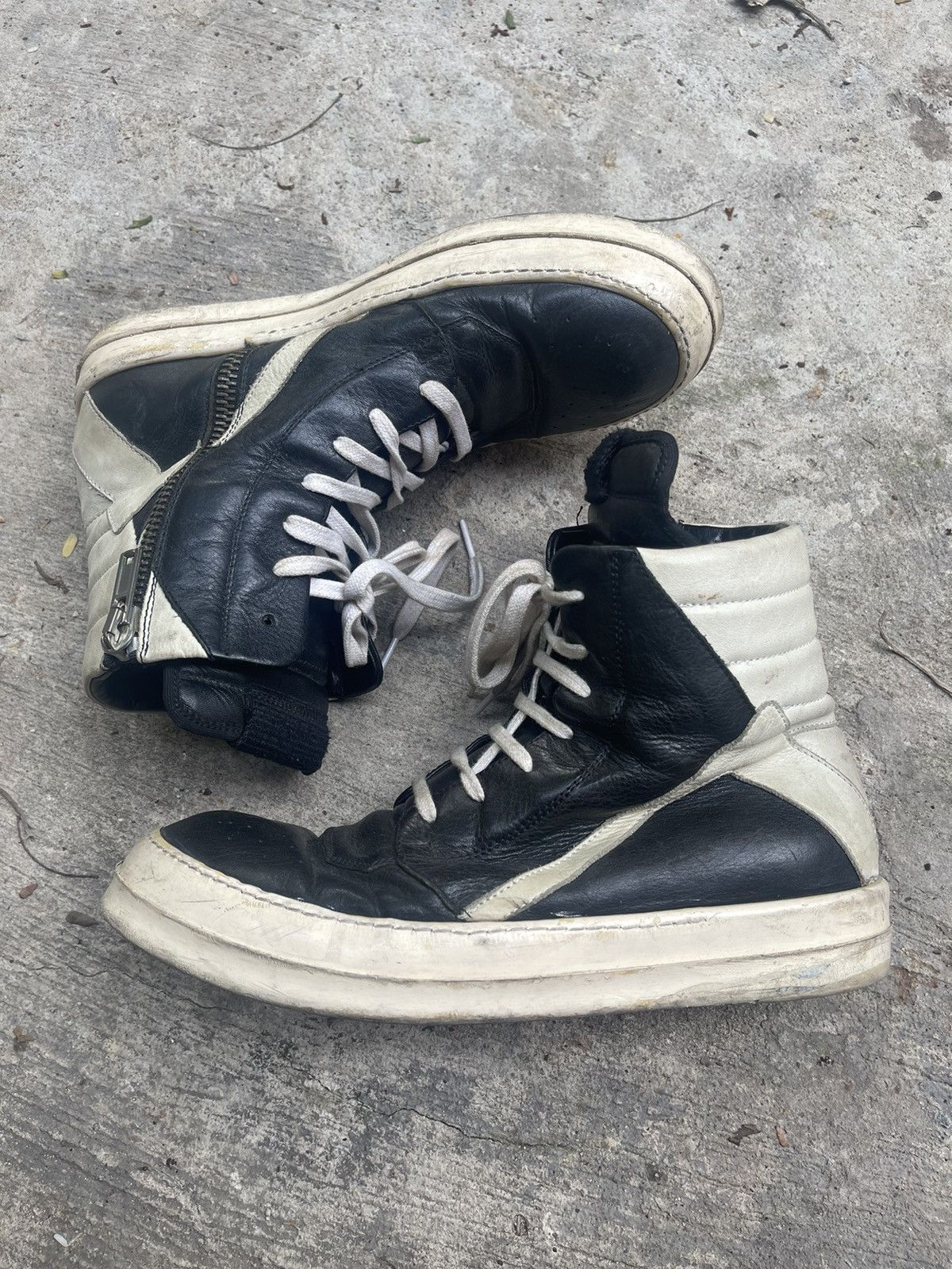 image of Rick Owens Geobasket Short Tongue 2011 Archive Shoes in Black, Men's (Size 8)