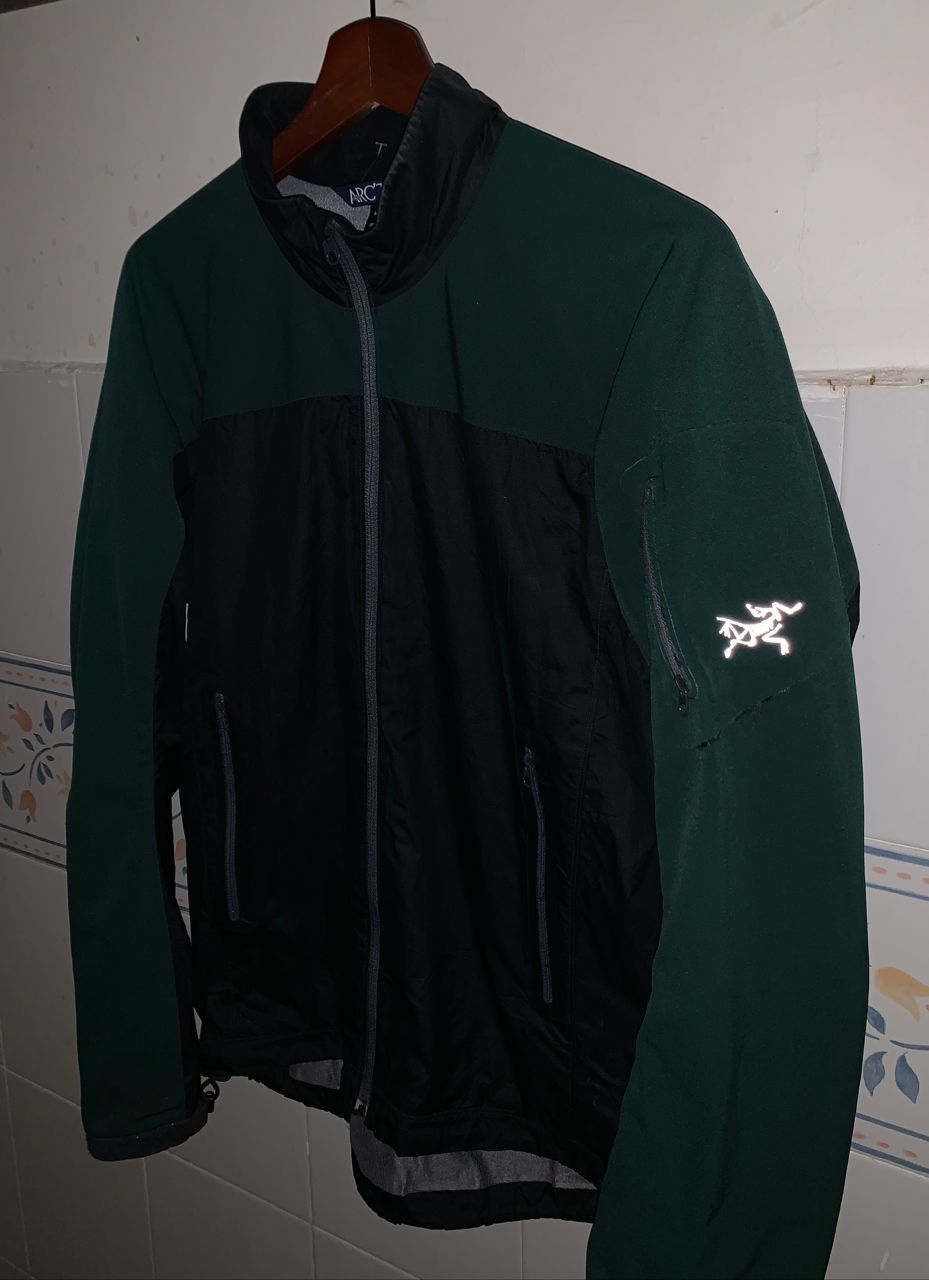 Arc'teryx Arc'teryx Light Jacket Reflective Logo Size US S / EU 44-46 / 1 - 2 Thumbnail