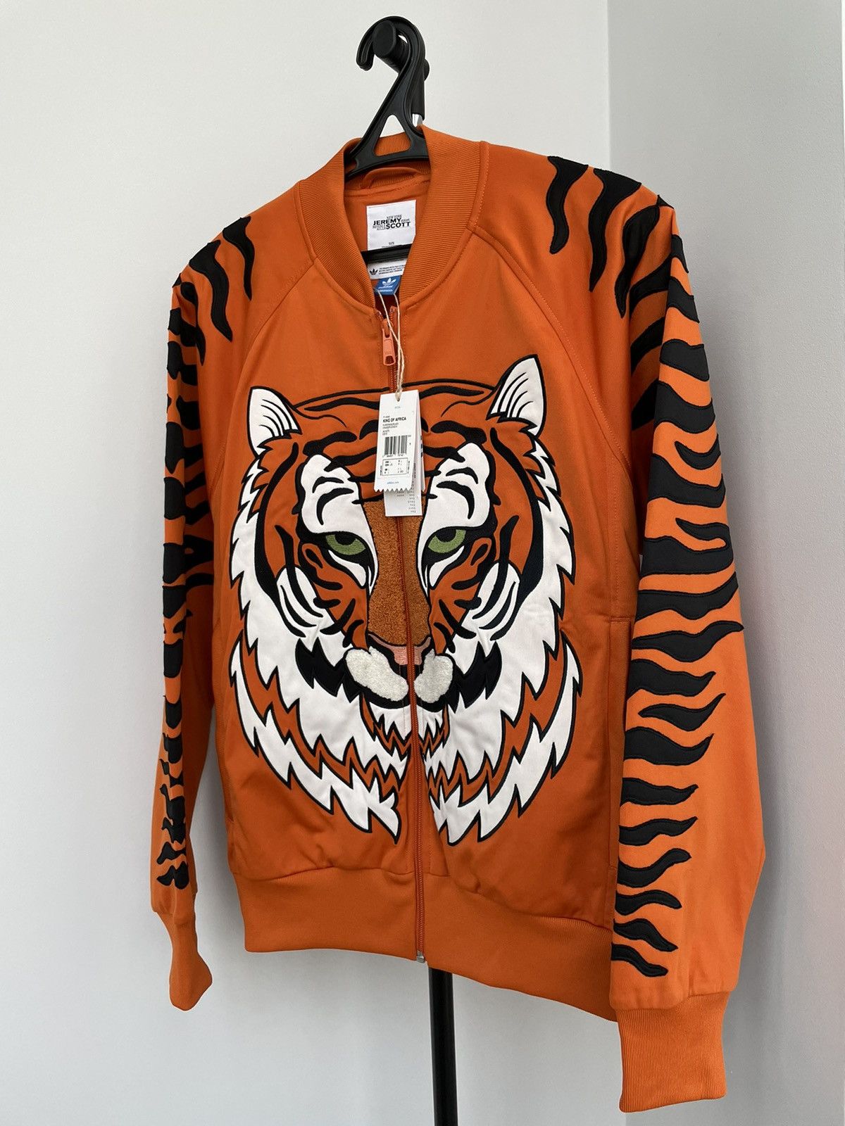 Adidas × Jeremy Scott Adidas x Jeremy Scott King Of Africa