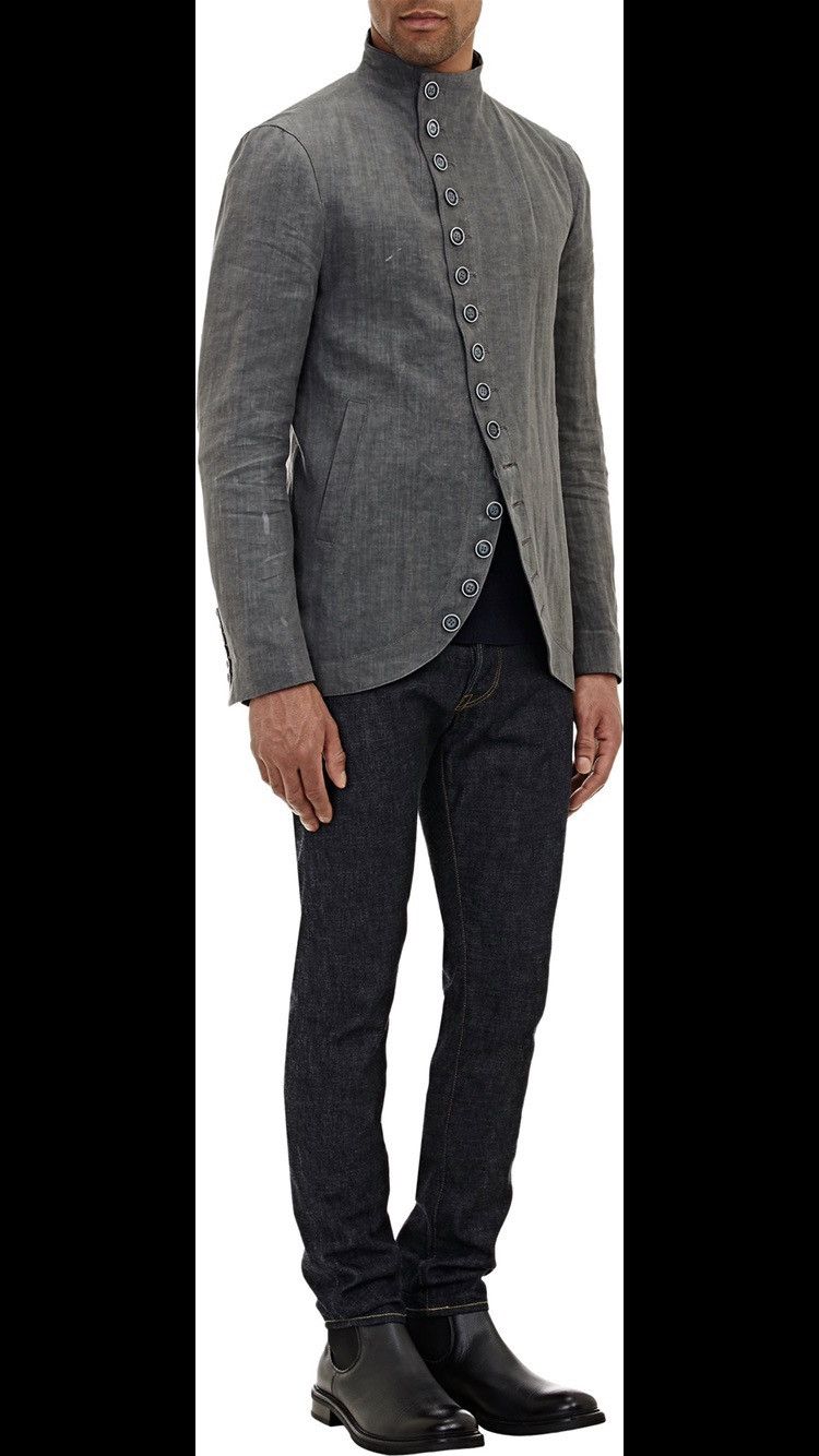 Multibutton cutaway jacket. 48