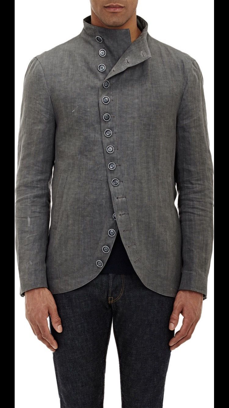 Multibutton cutaway jacket. 48