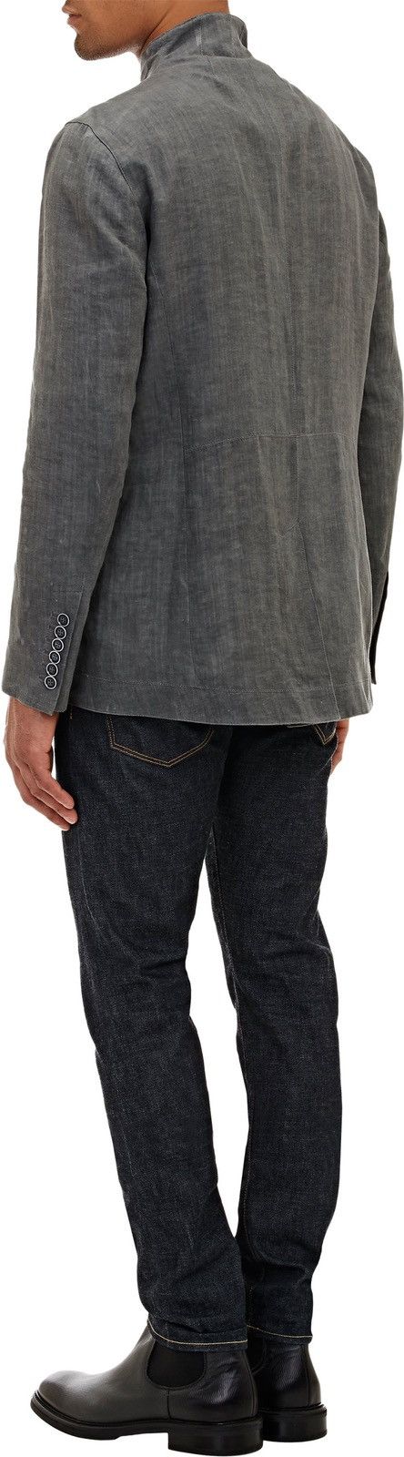 Multibutton cutaway jacket. 48