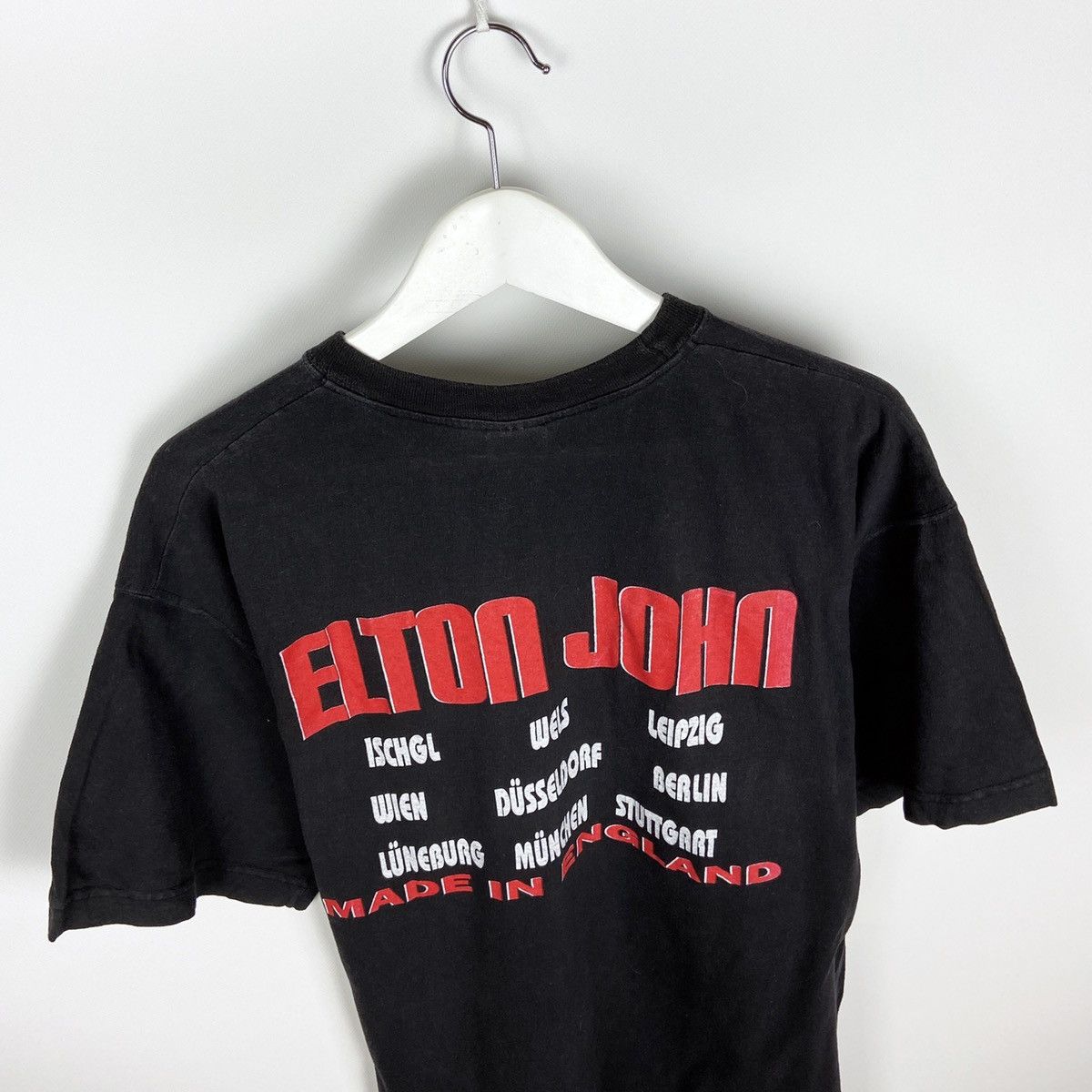 Band Tees × Vintage Vintage 90s Elton John Made in England German tour tee rare Size US XL / EU 56 / 4 - 2 Thumbnail