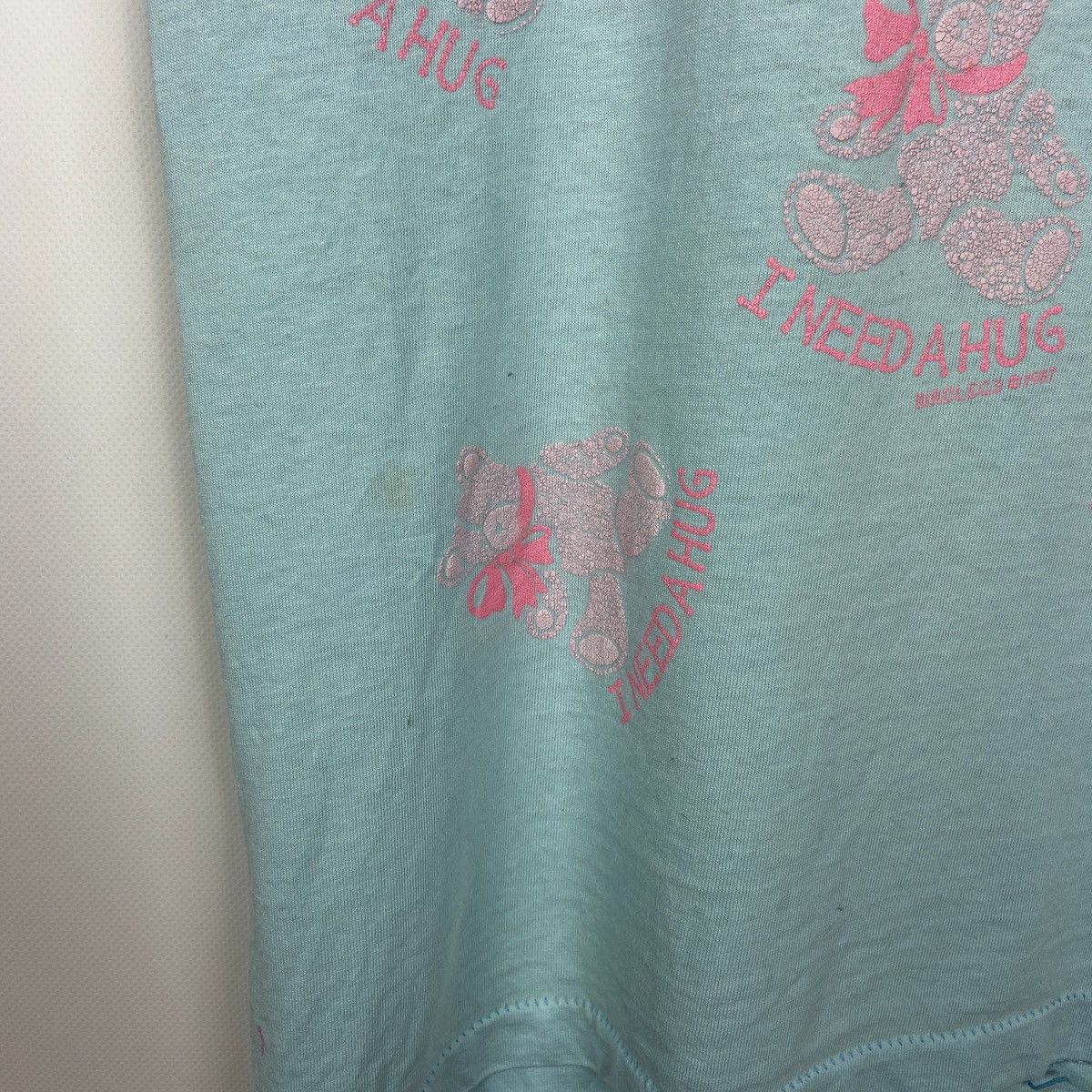 Vintage Vintage 80s 1987 Teddy Bear I need a hug tee Birdlegs single Size US M / EU 48-50 / 2 - 7 Thumbnail