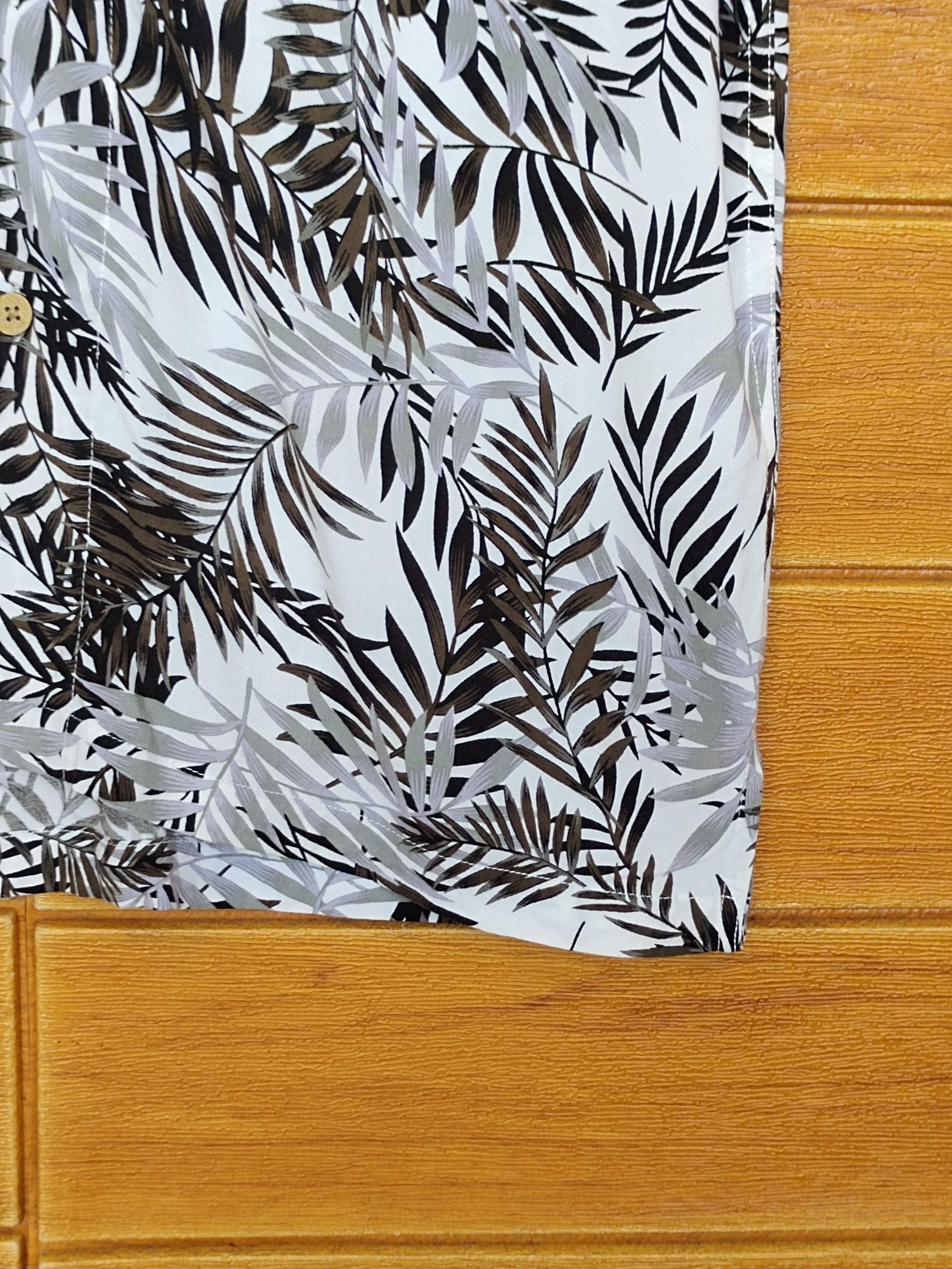 Japanese Brand Japanese Hawaiian THRUXTON Rayon Leaf's Printed Aloha Shirt Size US L / EU 52-54 / 3 - 6 Thumbnail