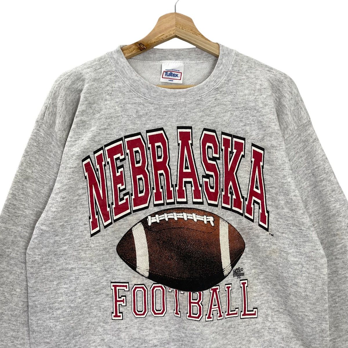 Vintage 90s Nebraska Football Crewneck SweatshirtSize M Size US M / EU 48-50 / 2 - 4 Thumbnail
