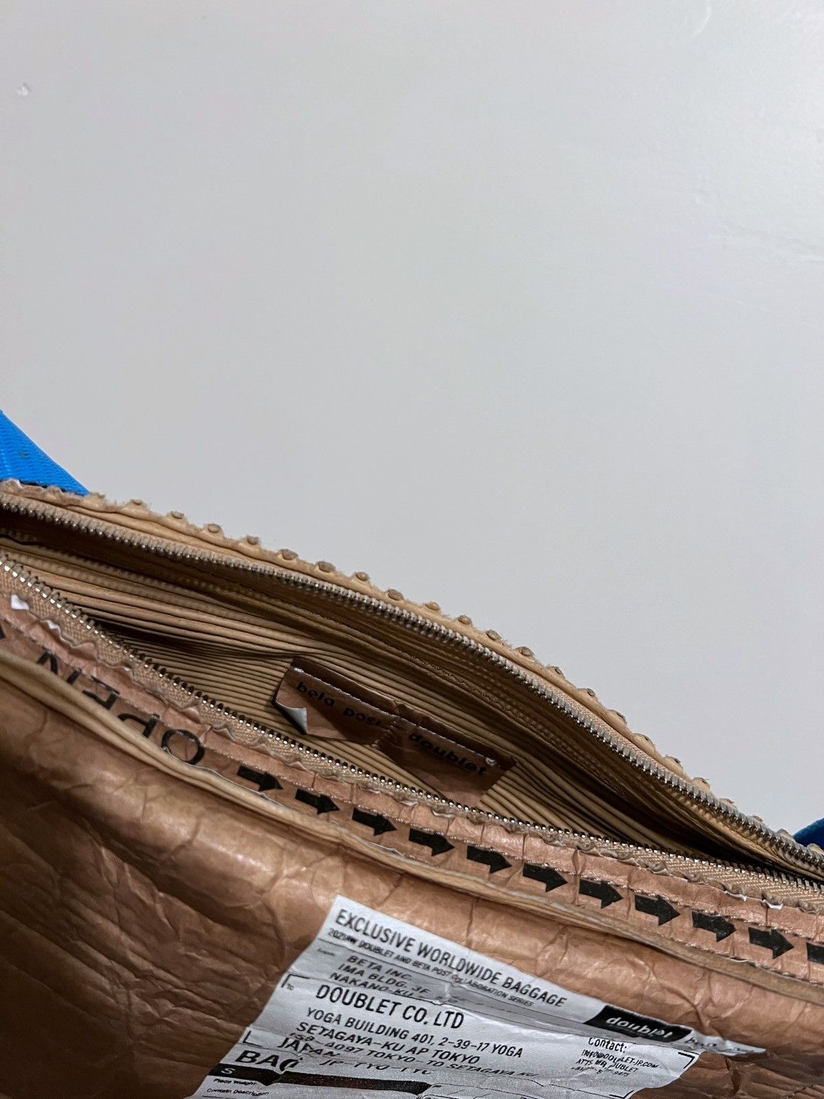 Doublet AW20 Beta Post Leather Cardboard Carton Box Shoulder Bag Size ONE SIZE - 5 Thumbnail