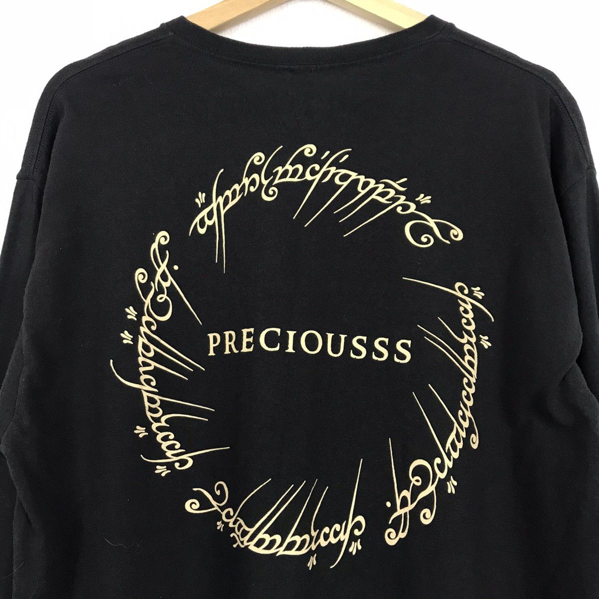 Vintage Vintage The Lord of Rings preciousss long sleeve T-shirts Size US L / EU 52-54 / 3 - 2 Thumbnail