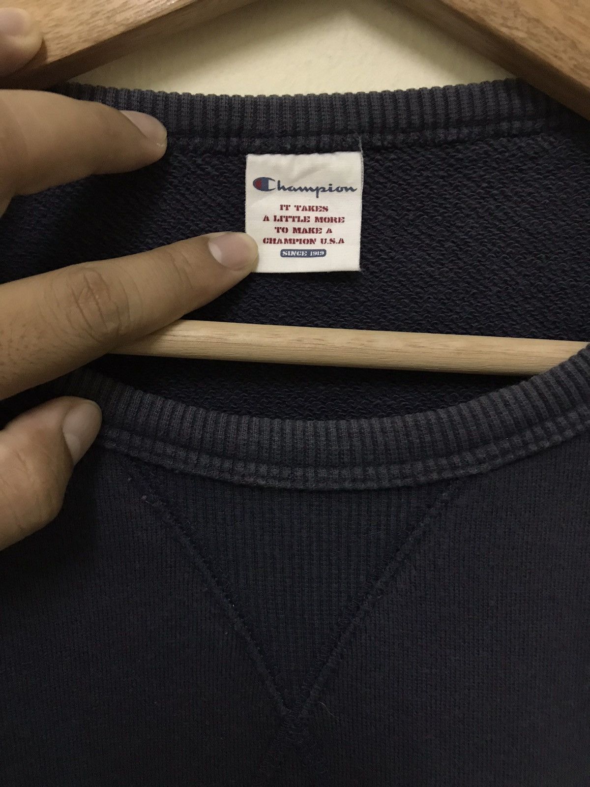 Champion × Vintage Vintage Champion Sweatshirt Crewneck Small Logo Size US XL / EU 56 / 4 - 7 Thumbnail