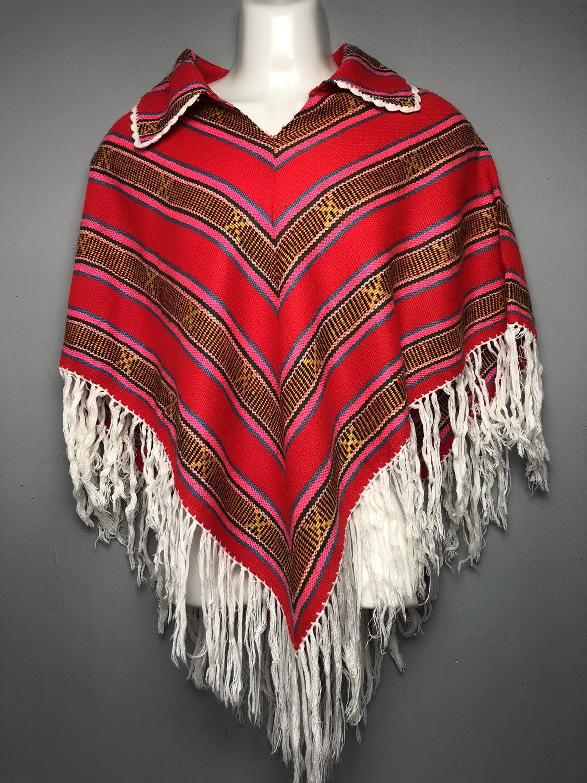 Japanese Brand × Vintage Vintage knit poncho Size ONE SIZE - 1 Thumbnail