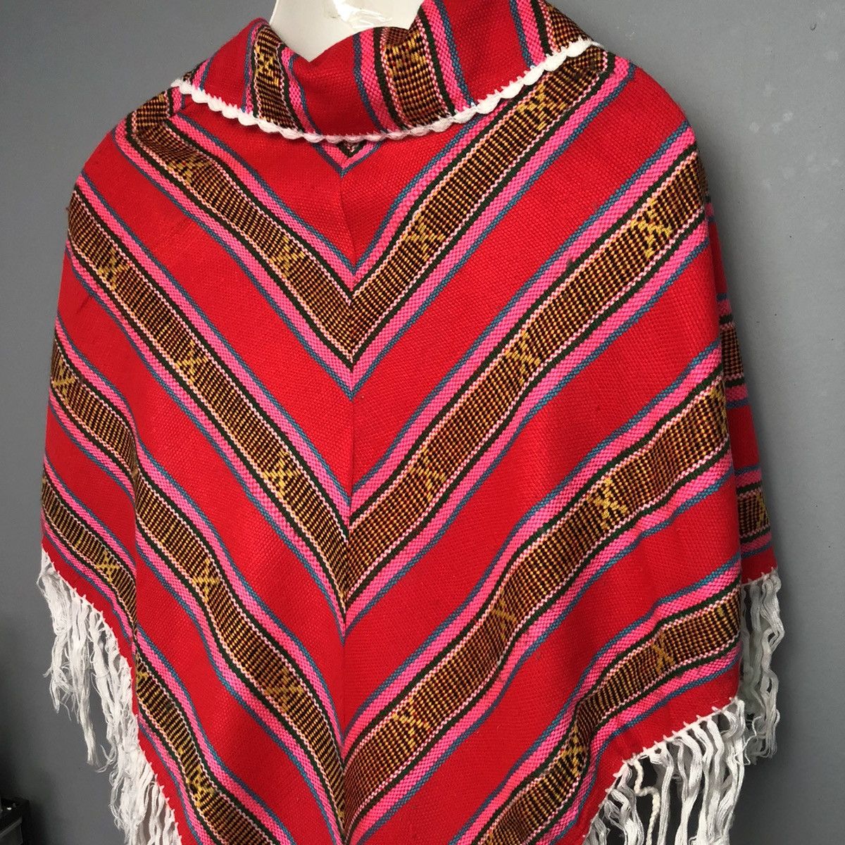 Japanese Brand × Vintage Vintage knit poncho Size ONE SIZE - 4 Thumbnail