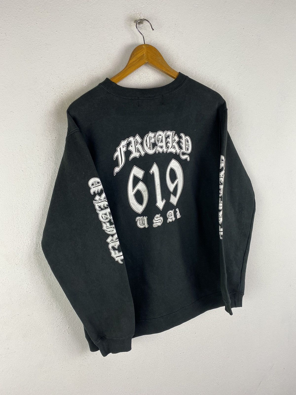 Other 🔥DHL SHIPPING🔥FREAKY USA 619 BIG LOGO SWEATSHIRT Size US M / EU 48-50 / 2 - 3 Thumbnail