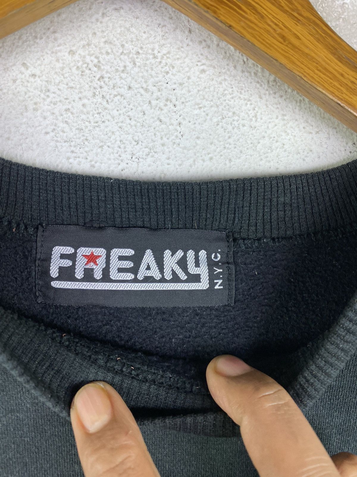 Other 🔥DHL SHIPPING🔥FREAKY USA 619 BIG LOGO SWEATSHIRT Size US M / EU 48-50 / 2 - 7 Thumbnail