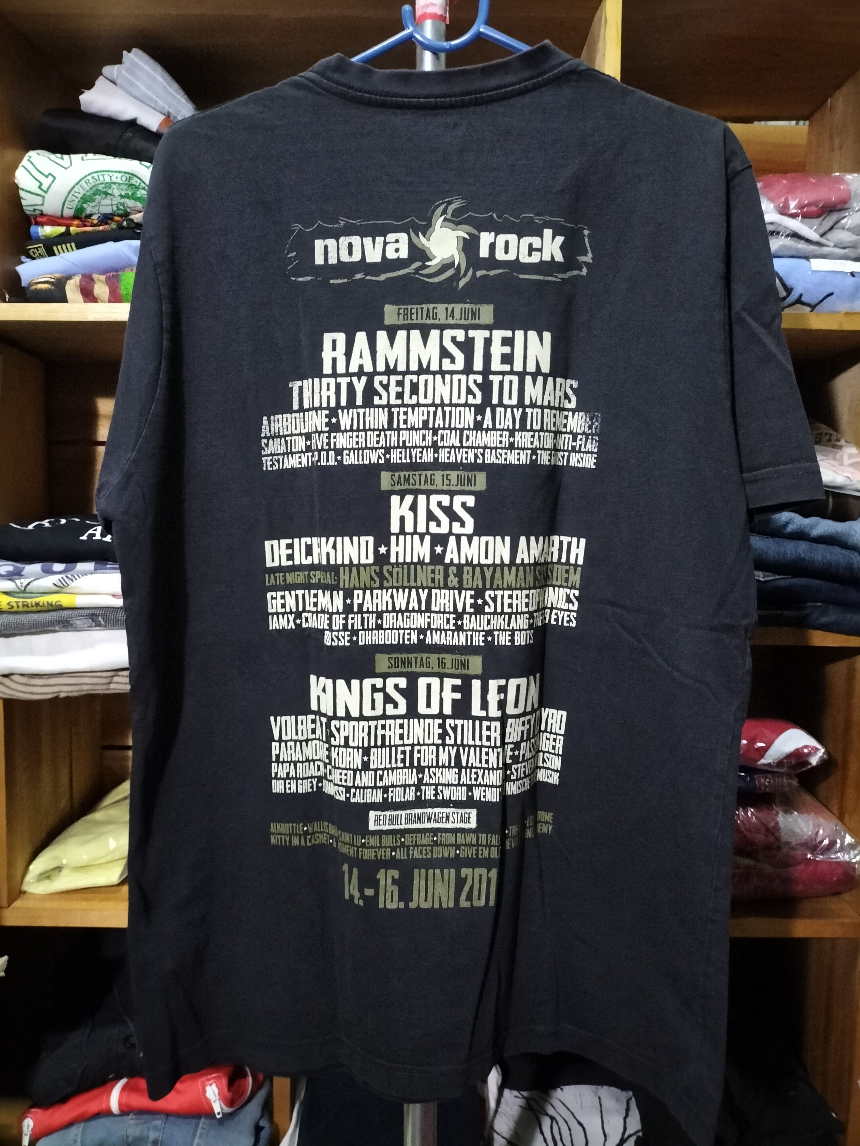 Band Tees × KISS Nova Rock Concert 2017 Kiss Rammstein Him Kings of Leon etc Size US M / EU 48-50 / 2 - 2 Thumbnail