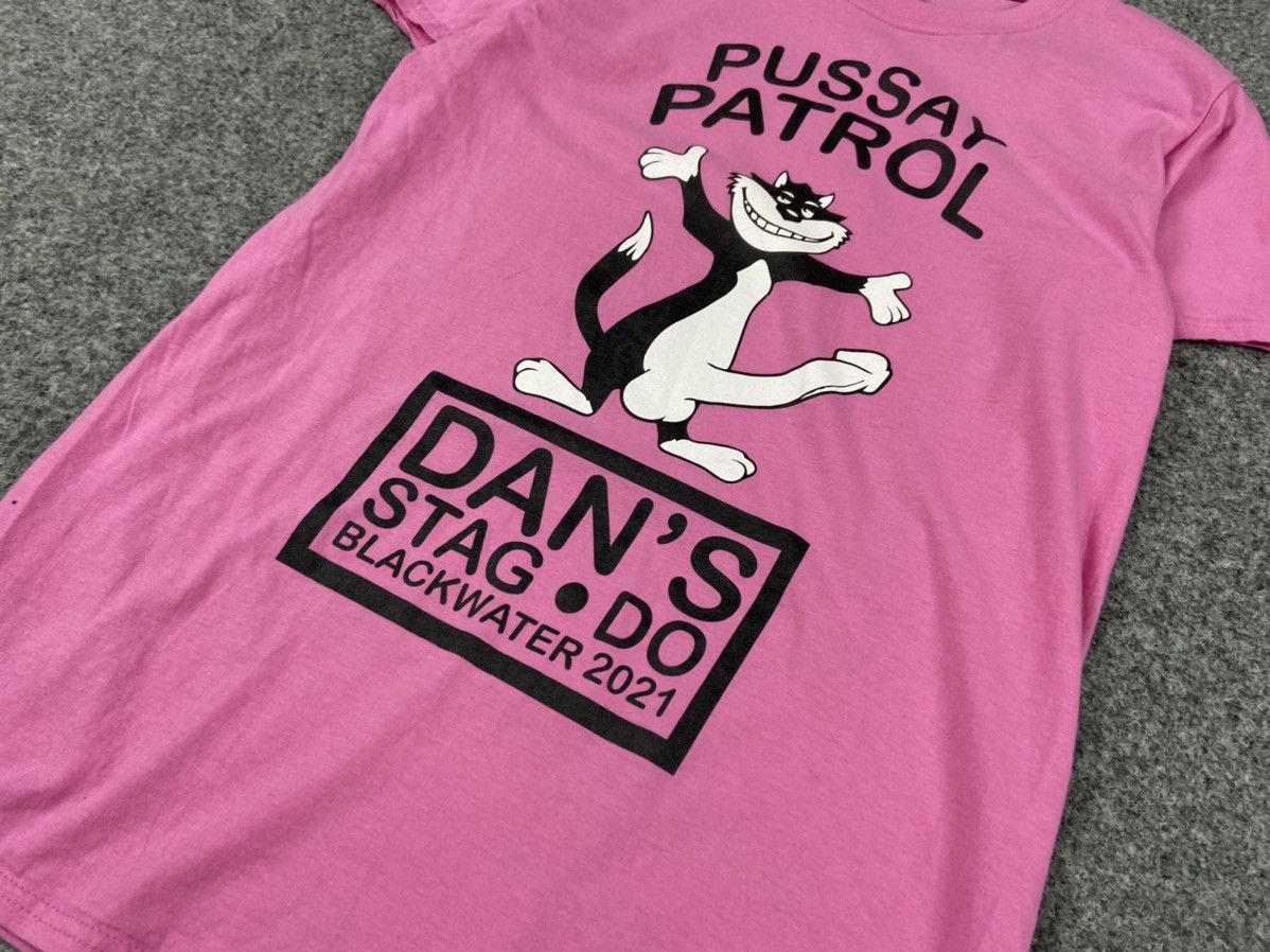 Vintage Pussay patrol t shirts Size US M / EU 48-50 / 2 - 4 Thumbnail