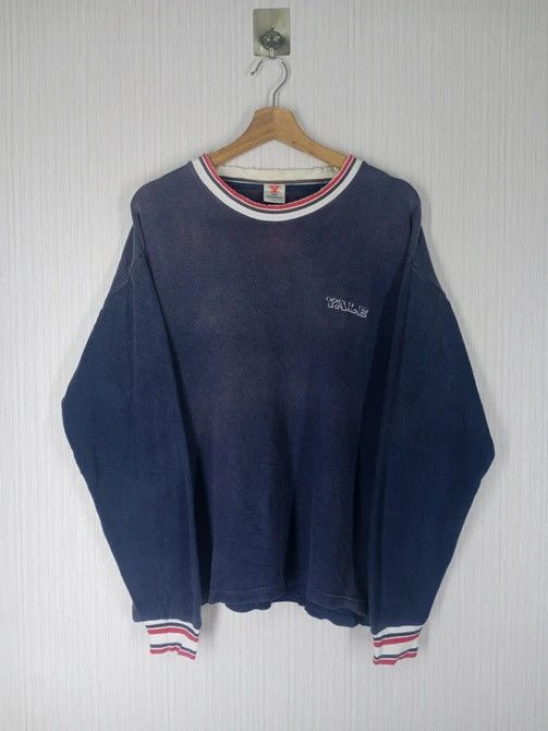 Vintage RARE VINTAGE YALE UNIVERSITY DISTRESSED SMALL LOGO Size US L / EU 52-54 / 3 - 2 Thumbnail